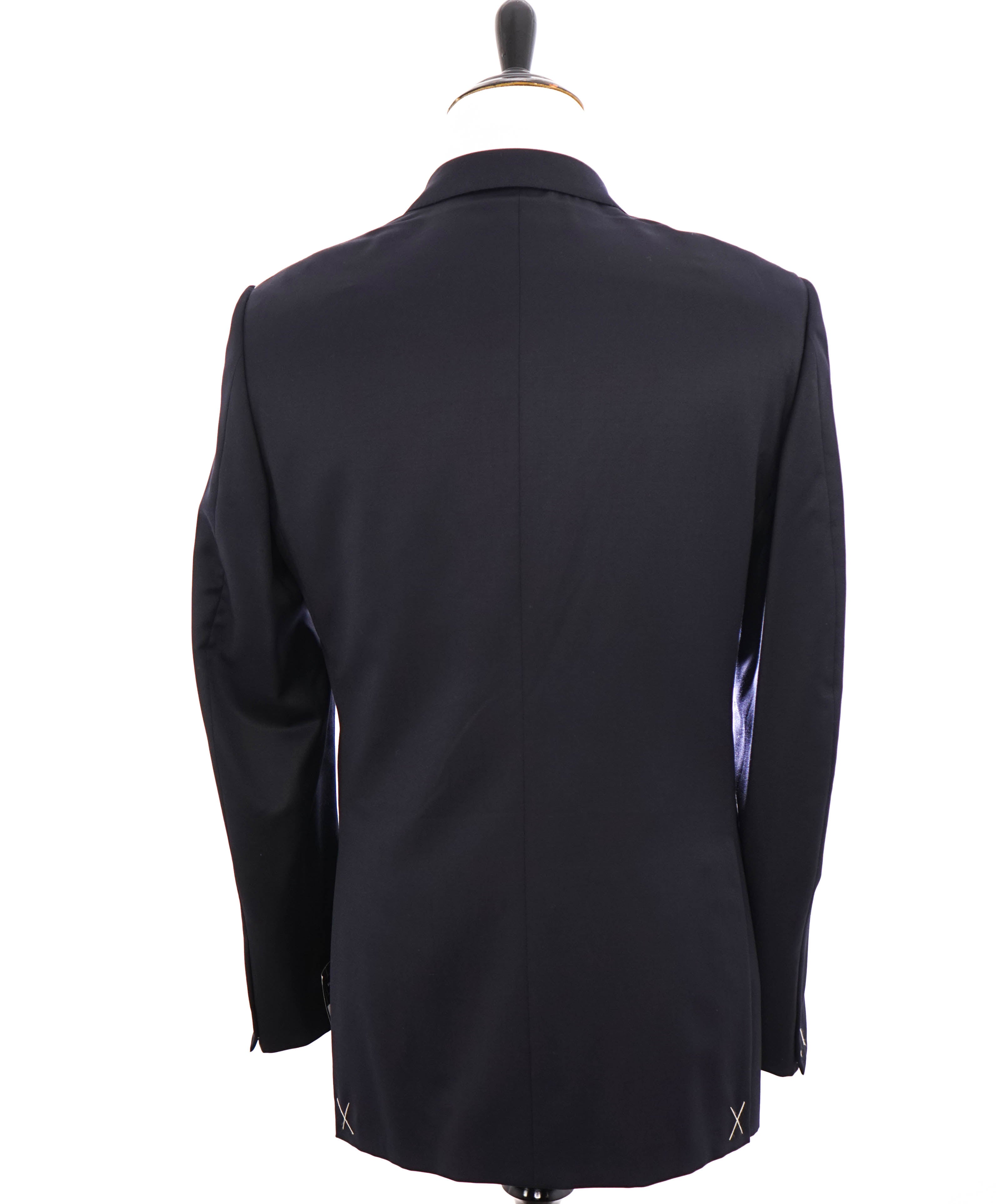 $2,695 ERMENEGILDO ZEGNA -"Micronsphere" NAVY Blazer - 42L