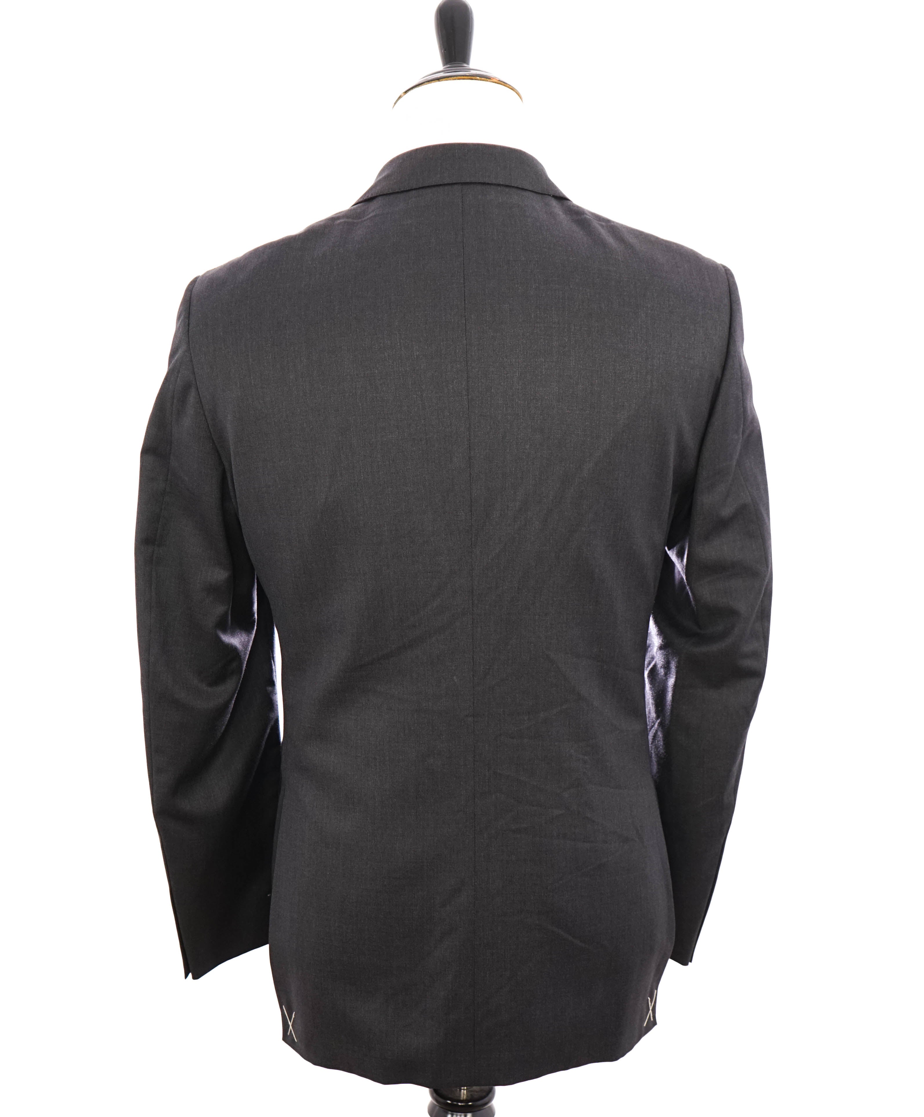 $2,695 ERMENEGILDO ZEGNA -"Micronsphere" GRAY Blazer - 42R