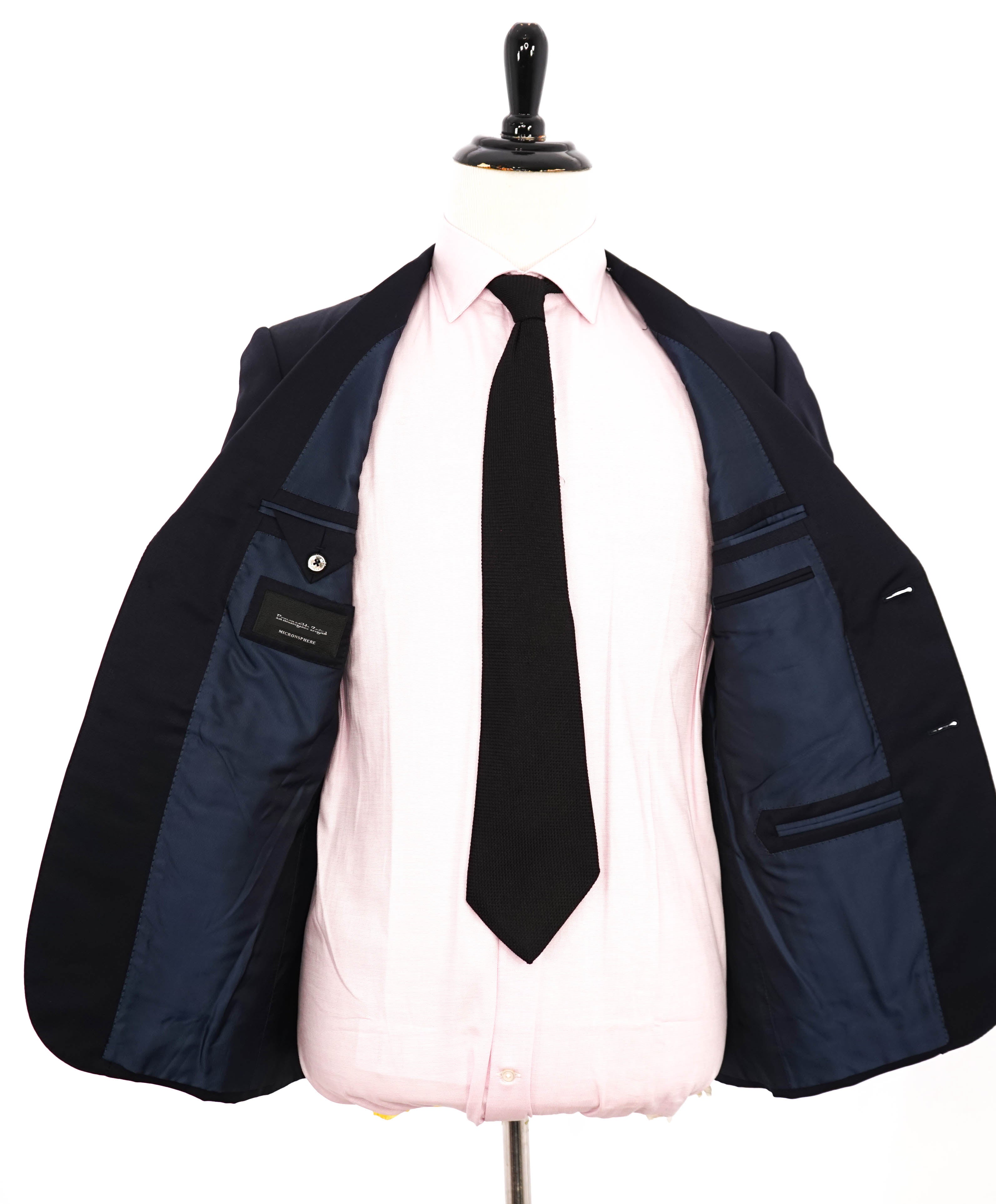 $2,695 ERMENEGILDO ZEGNA -"Micronsphere" NAVY Blazer - 36S