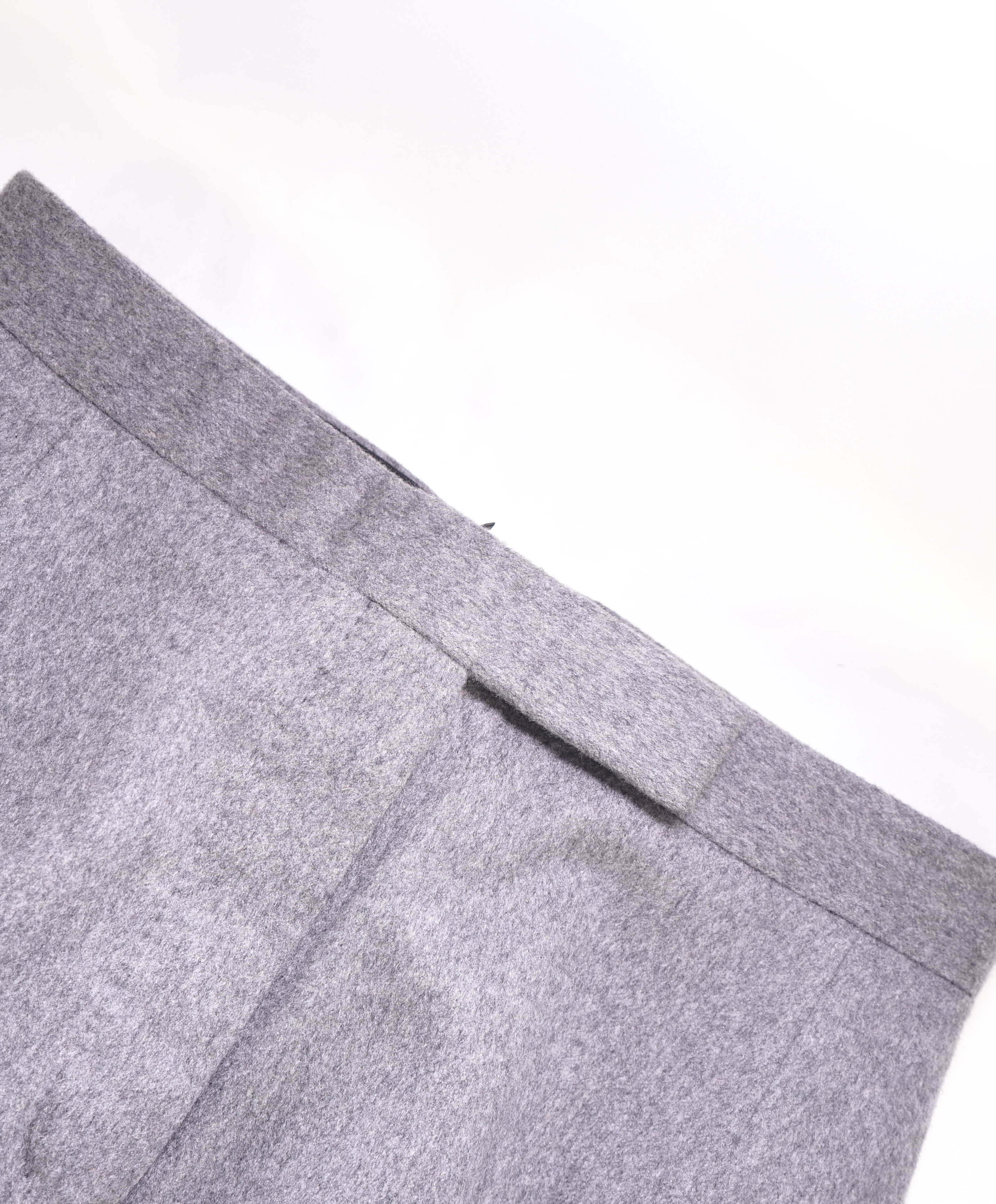 $2,995 THOM BROWNE - "100% CASHMERE" BACKSTRAP TROUSER-(SZ 1) 30W