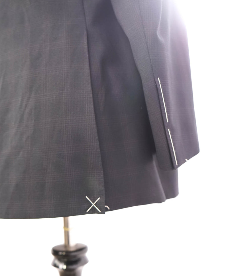 $1,895 CANALI - Gray/Black Check Peak Lapel Blazer - 46R