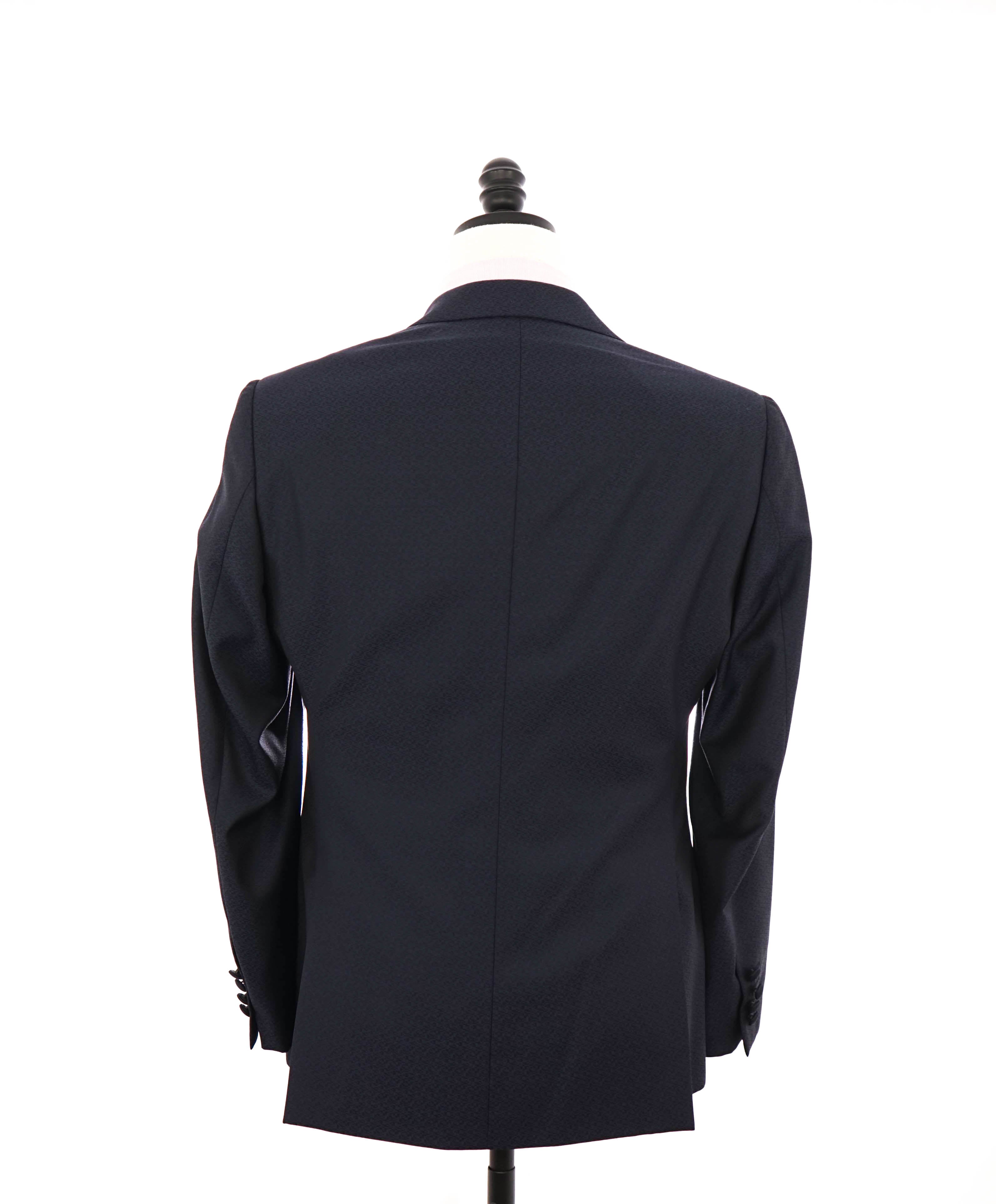 $1,995 ARMANI COLLEZIONI - "G Line" Blue Geometric Dinner Jacket Blazer - 40R