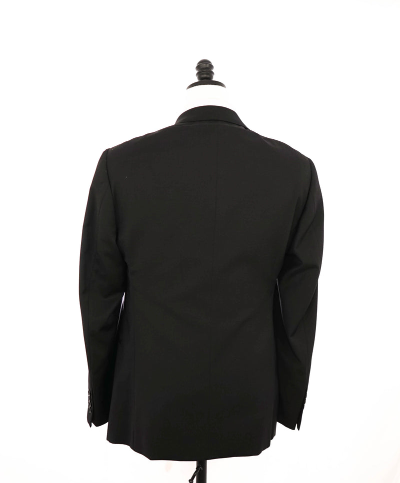 ARMANI COLLEZIONI -  "G Line" Modern Solid Black Notch Lapel Suit - 38R