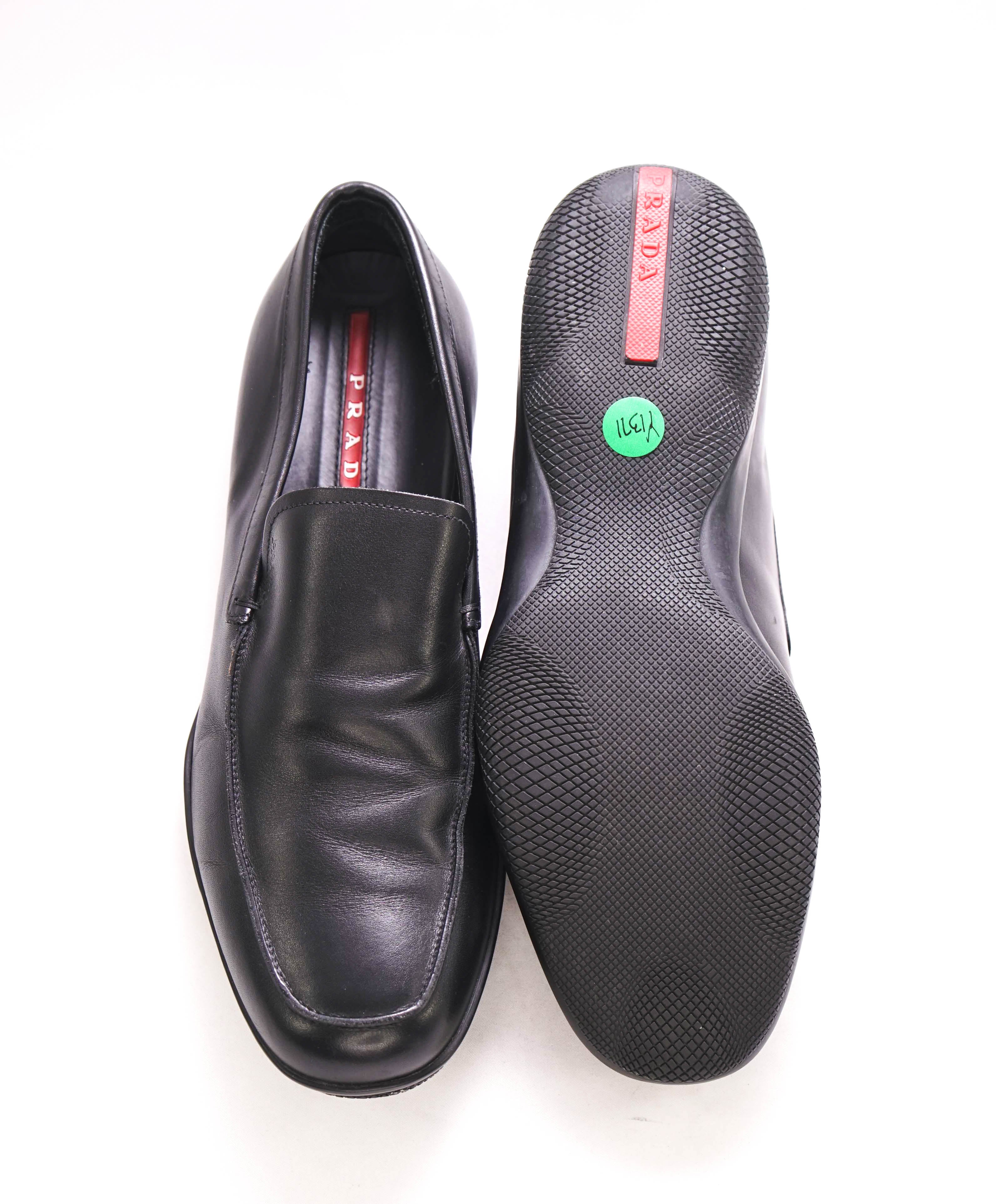 $795 PRADA - *LINEA ROSSA* Black Slip On Logo Vamp Loafer - 8.5 US (7.5 Prada)