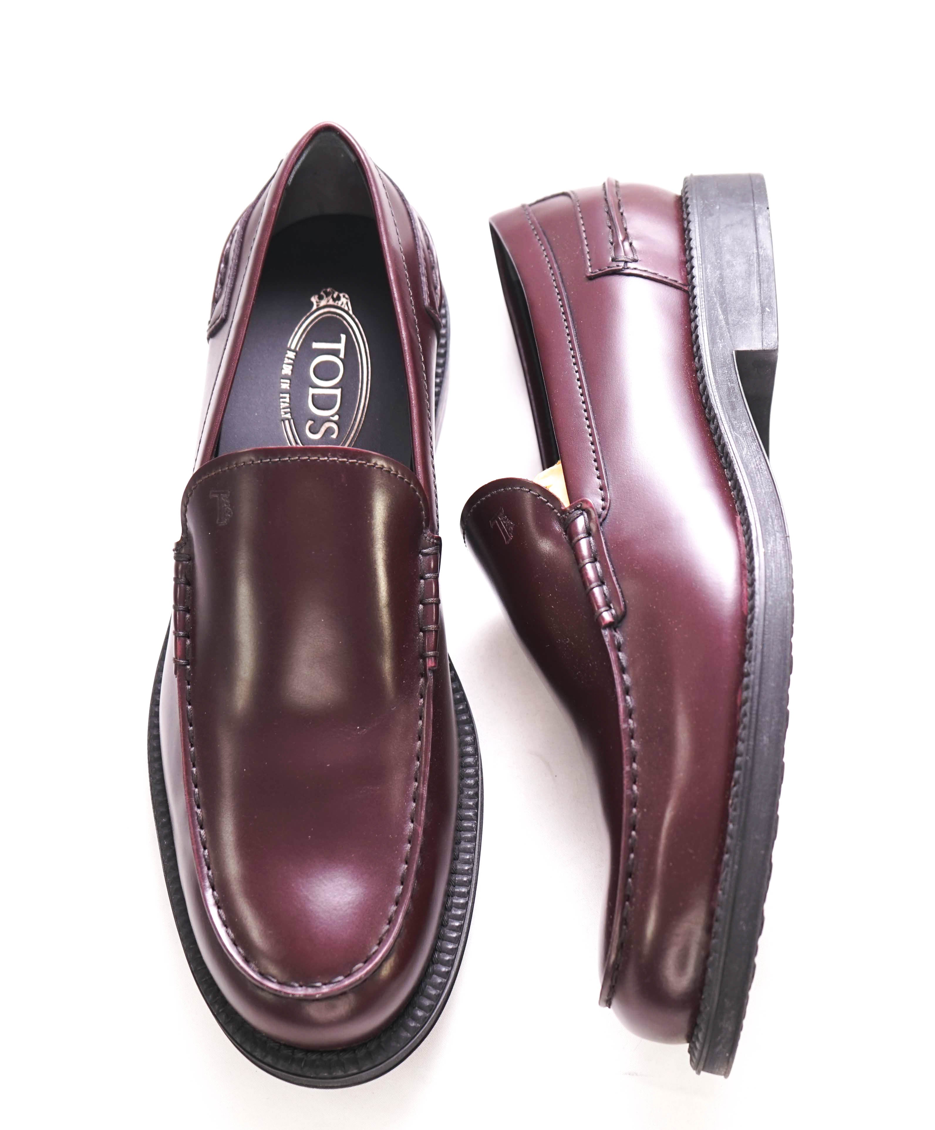 TOD’S - “Boston” Cherry Brown Logo Embossed Vamp Loafers - 10 US