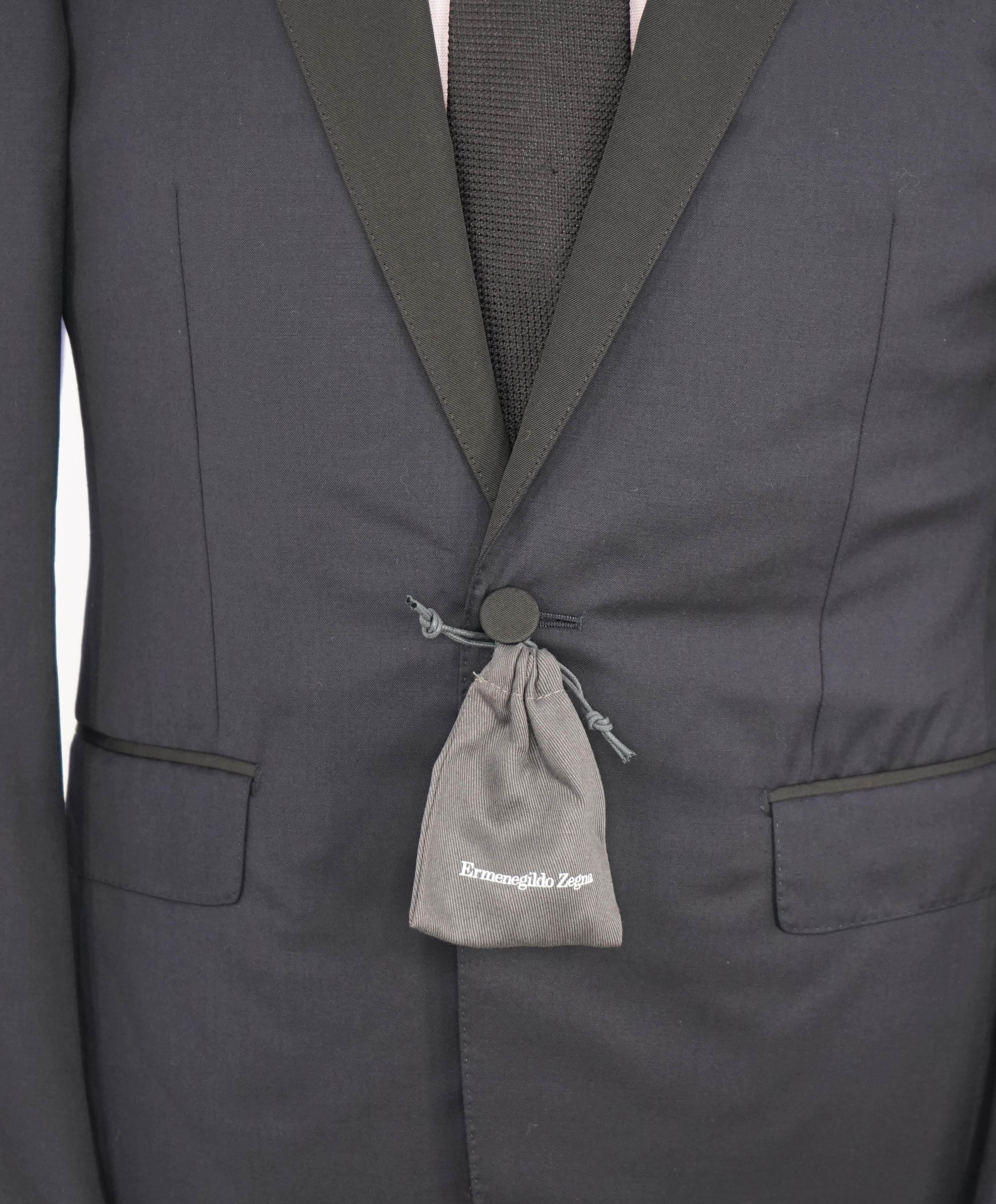 $5,995 ERMENEGILDO ZEGNA - 1-Btn "SU MISURA" Navy *MICRONSPHERE* Tuxedo - 38S