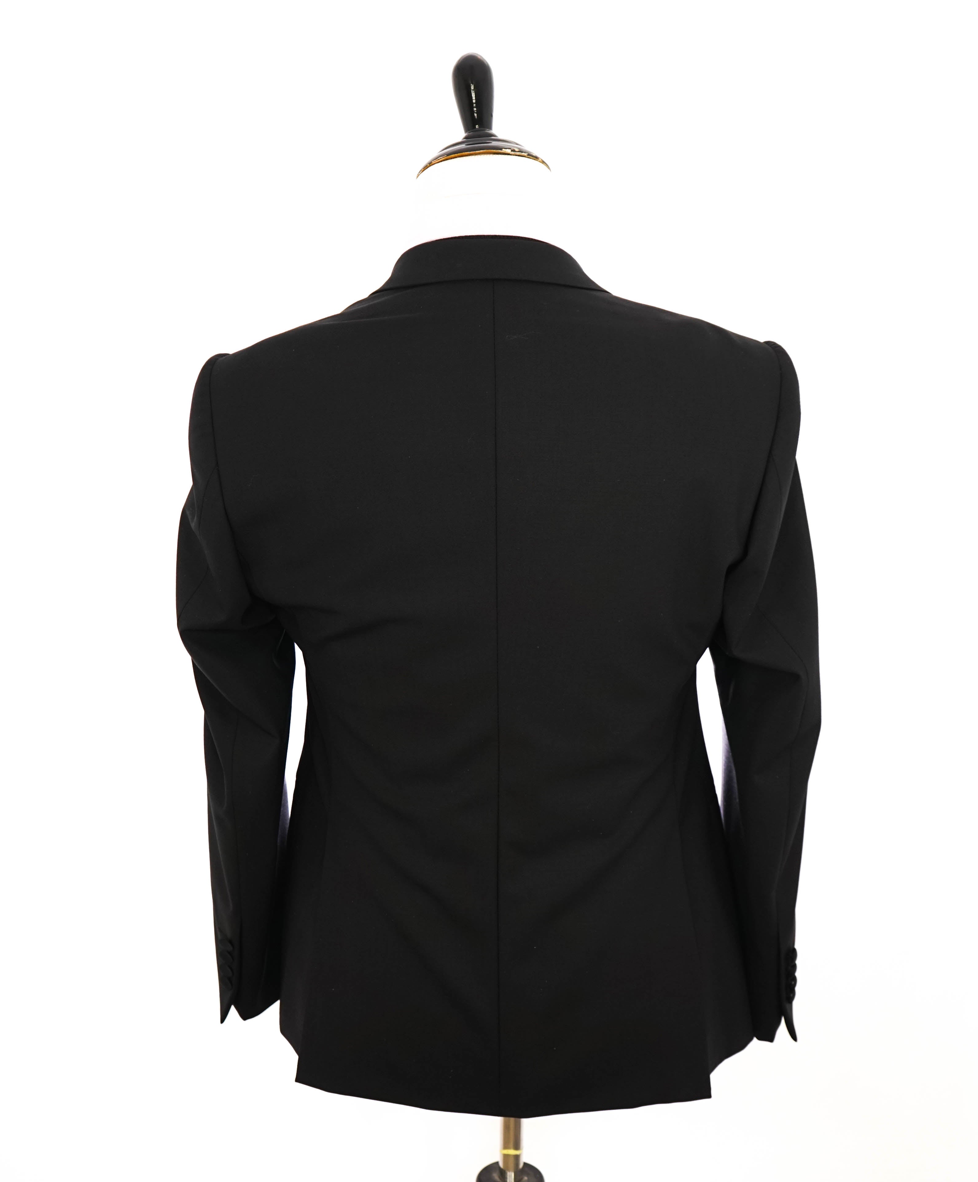 $1,995 EMPORIO ARMANI - “M LINE” 1-Btn Peak Lapel Tuxedo Suit - 40S