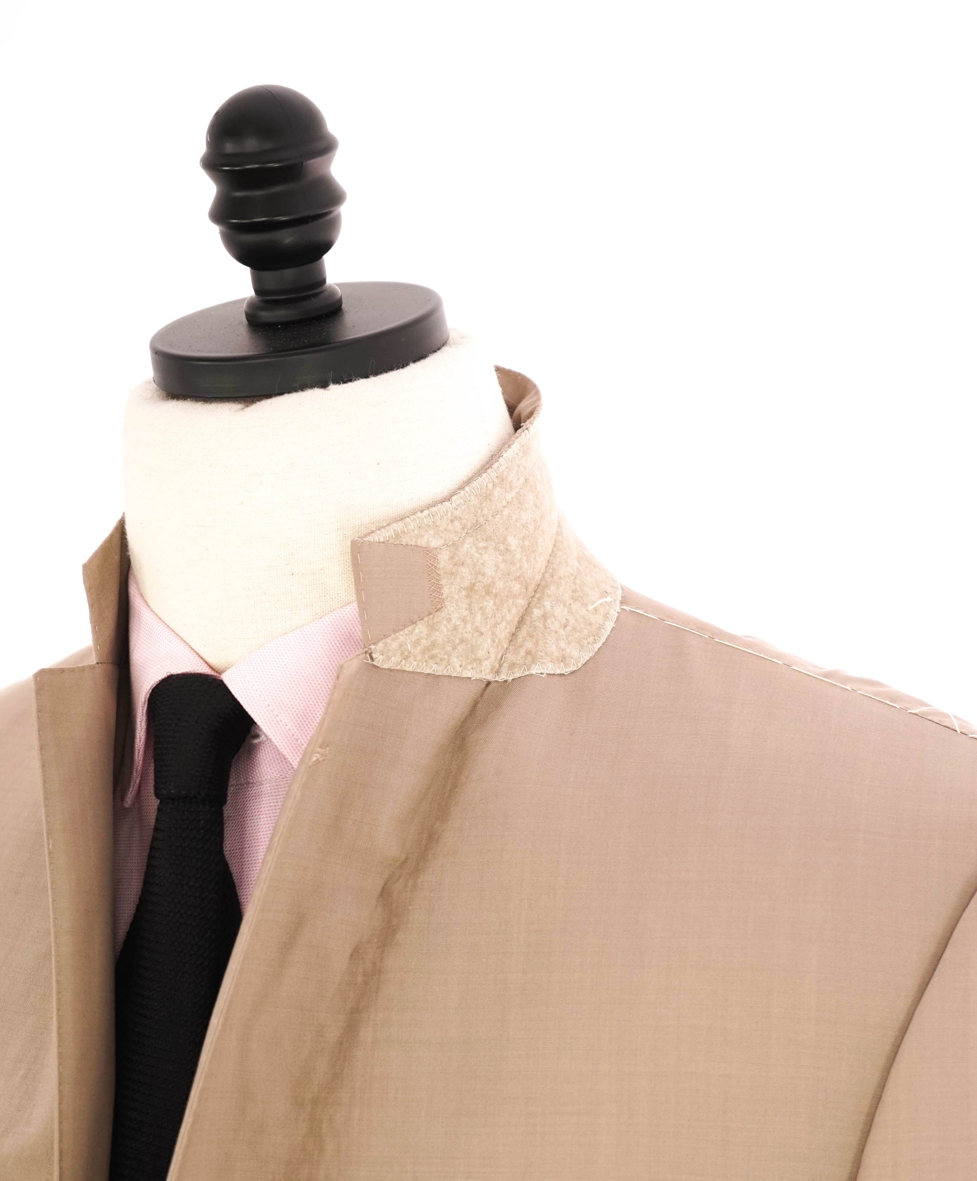 $3,290 ERMENEGILDO ZEGNA - “HIGH PERFORMANCE” Beige/Neutral Blazer- 44L