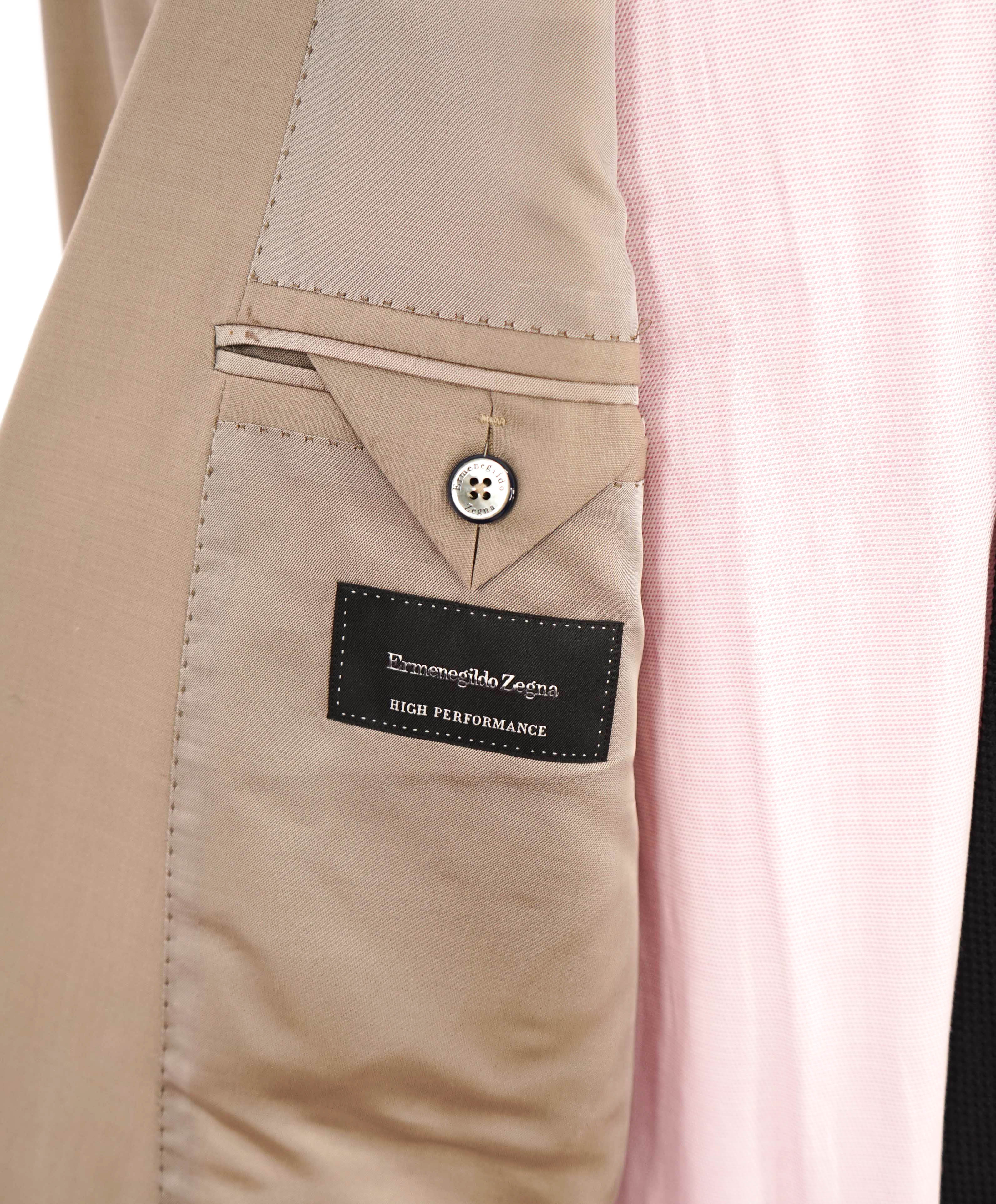 $3,290 ERMENEGILDO ZEGNA - “HIGH PERFORMANCE” Beige/Neutral Blazer- 44L