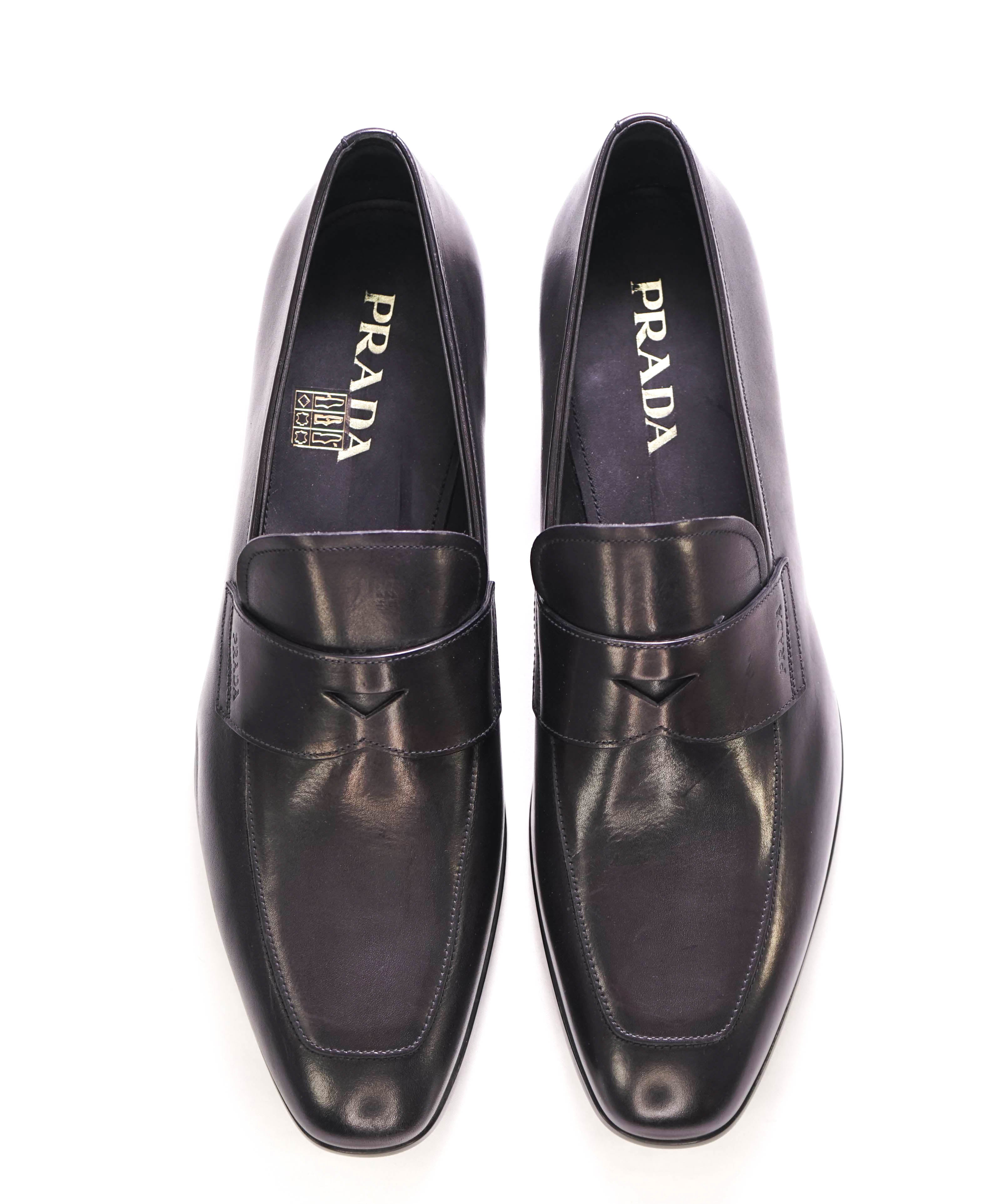 $850 PRADA - Black Leather LOGO Leather Penny Loafers - 12.5 US (11.5)