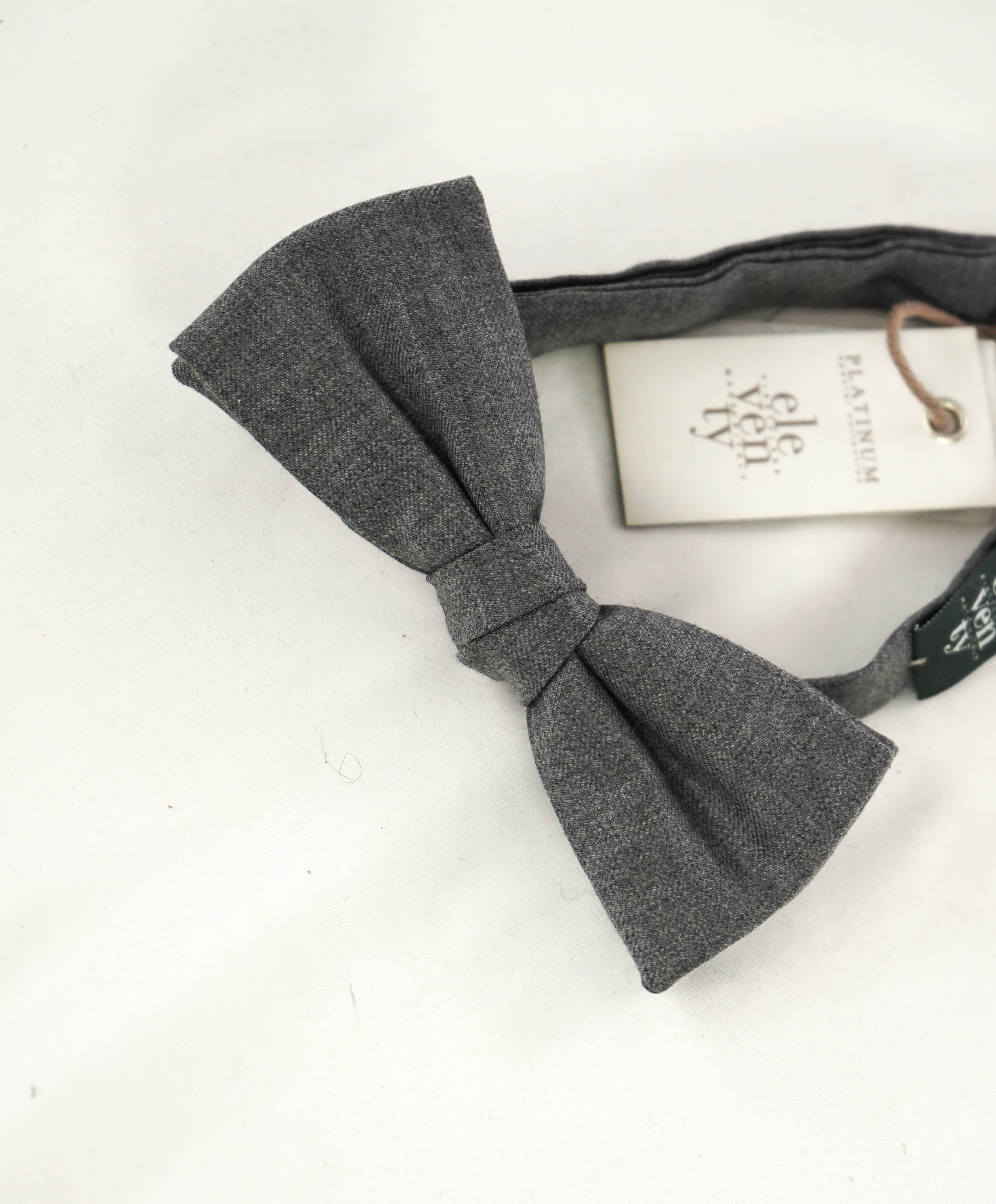 $295 ELEVENTY - Gray Woven PURE WOOL Made In Italy Bow Tie - One Size