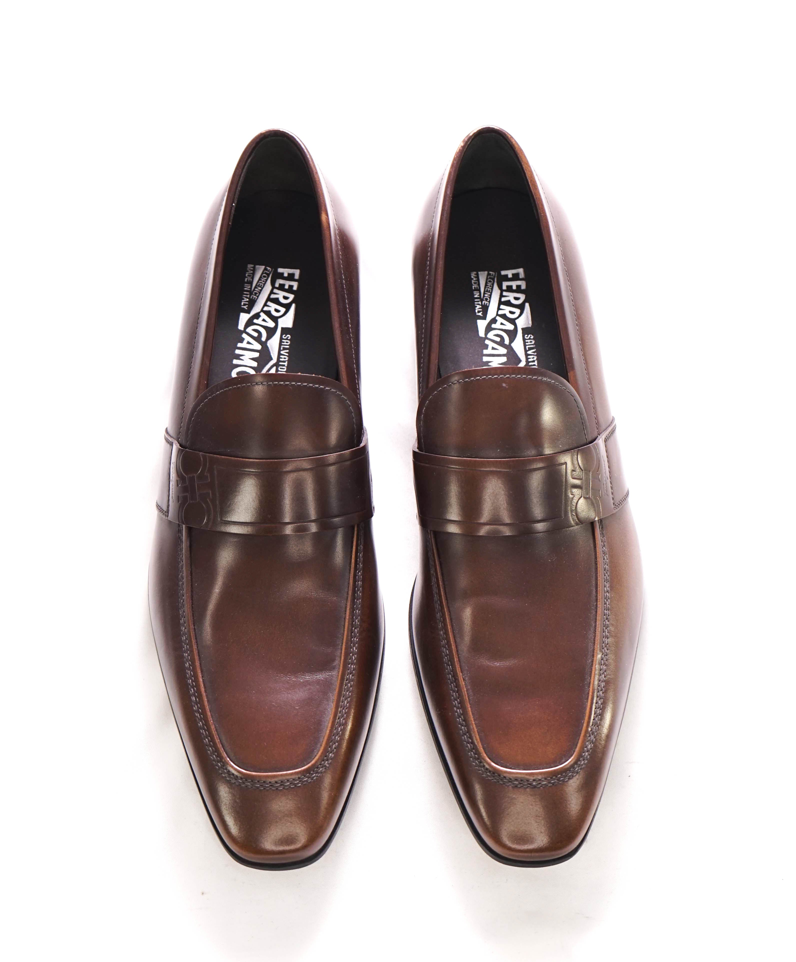 $850 SALVATORE FERRAGAMO - “GOLIATH" Gancini Embossed Loafer Brown Leather - 12 D