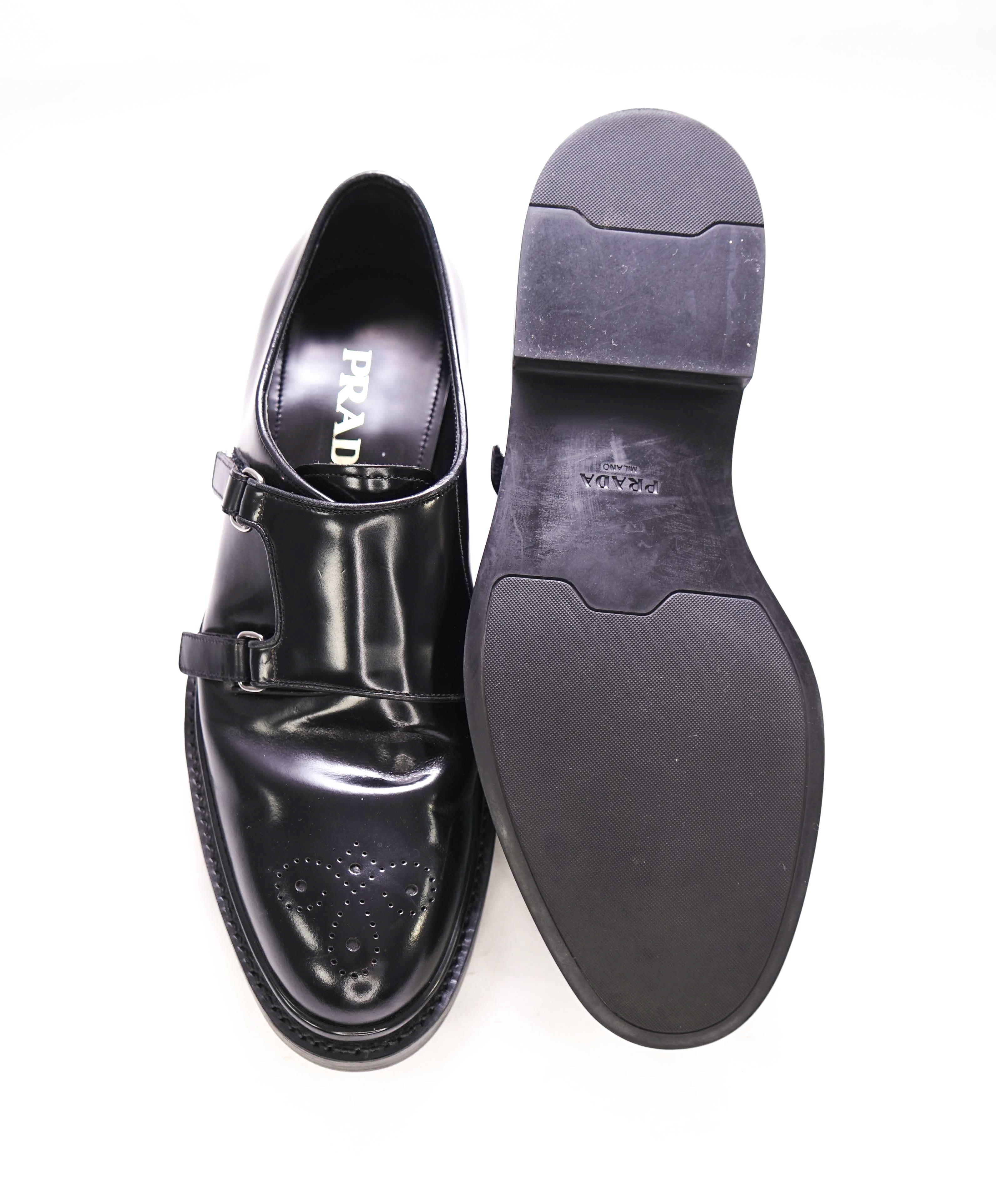 $1,150 PRADA - Black Monk Strap Brogue Leather Lug Sole Loafers - 10.5 US (9.5 Prada)