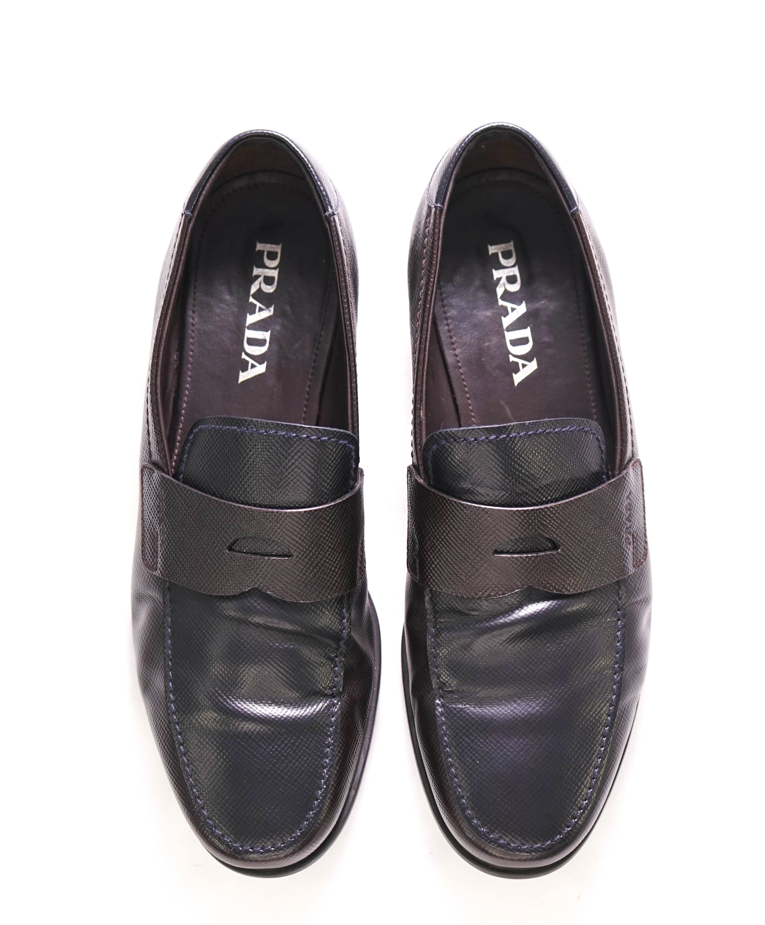 $950 PRADA - Brown/Navy Saffiano Leather LOGO Loafers - 9.5 US (8.5 Prada)