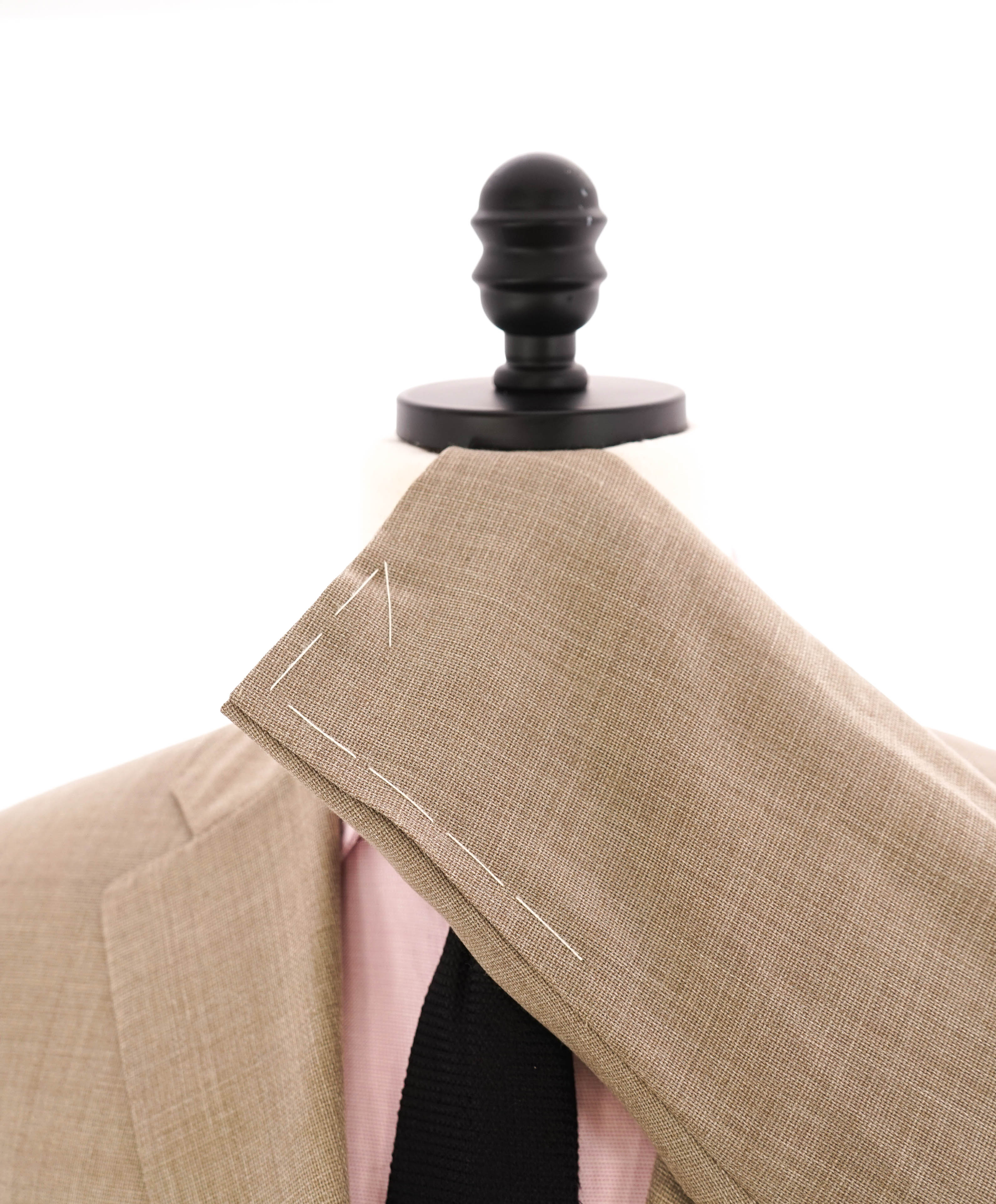 $1,895 CANALI - Beige Light Summer "TRAVEL WATER RESISTENT" Blazer - 40S