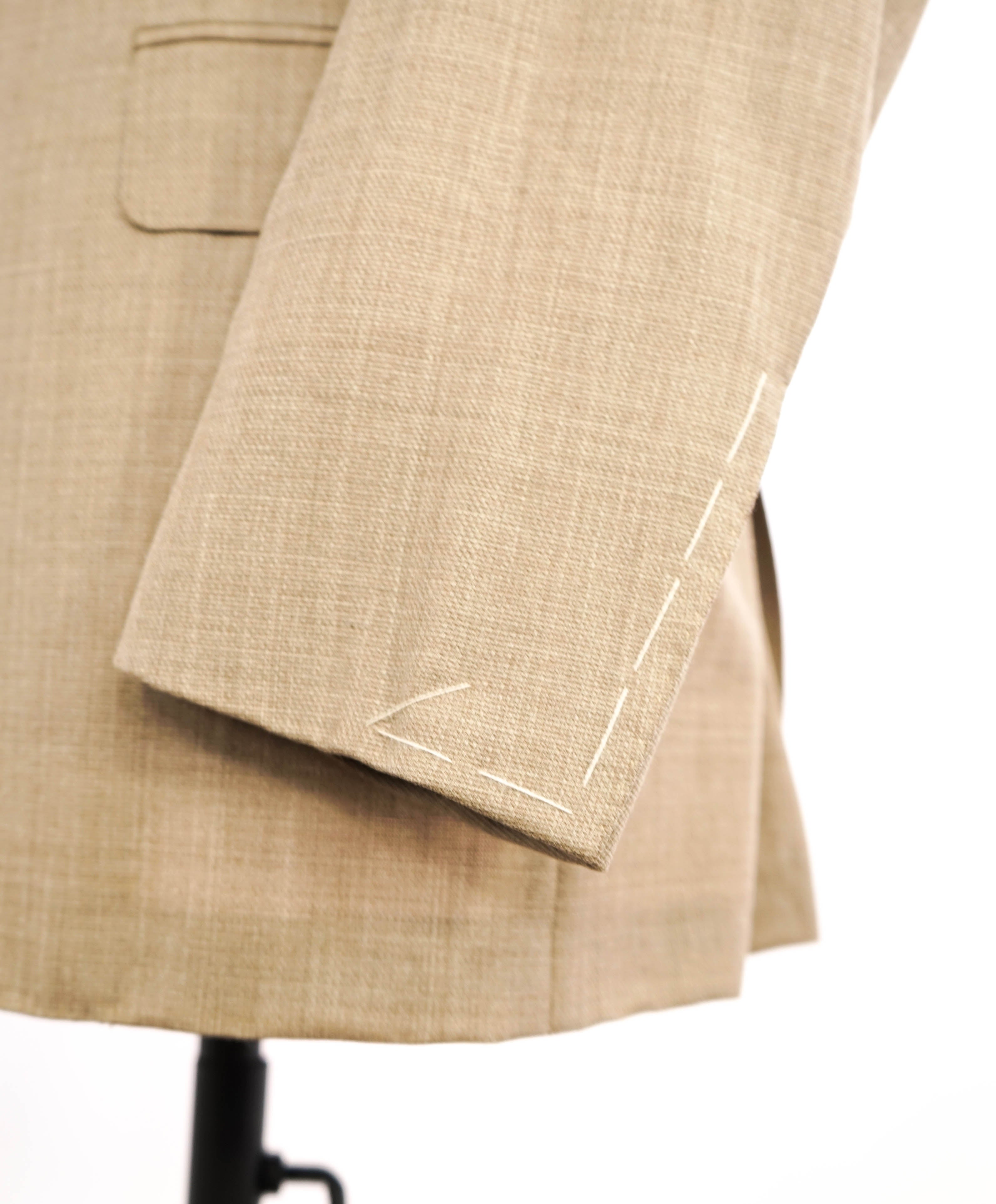 $1,895 CANALI - Beige Light Summer "TRAVEL WATER RESISTENT" Blazer - 40S