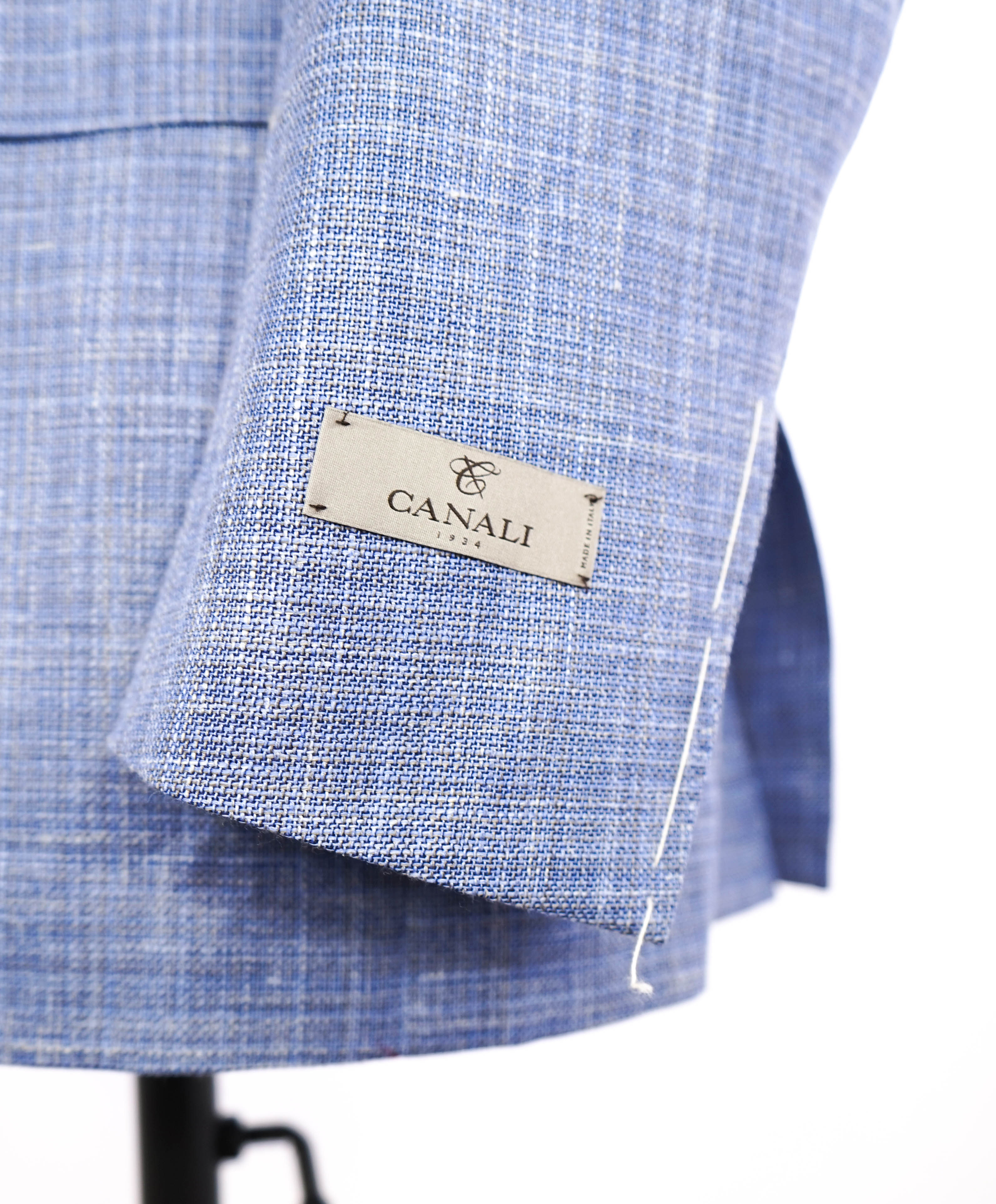 $1,895 CANALI - Baby Blue Tonal Textured Blazer - 38R