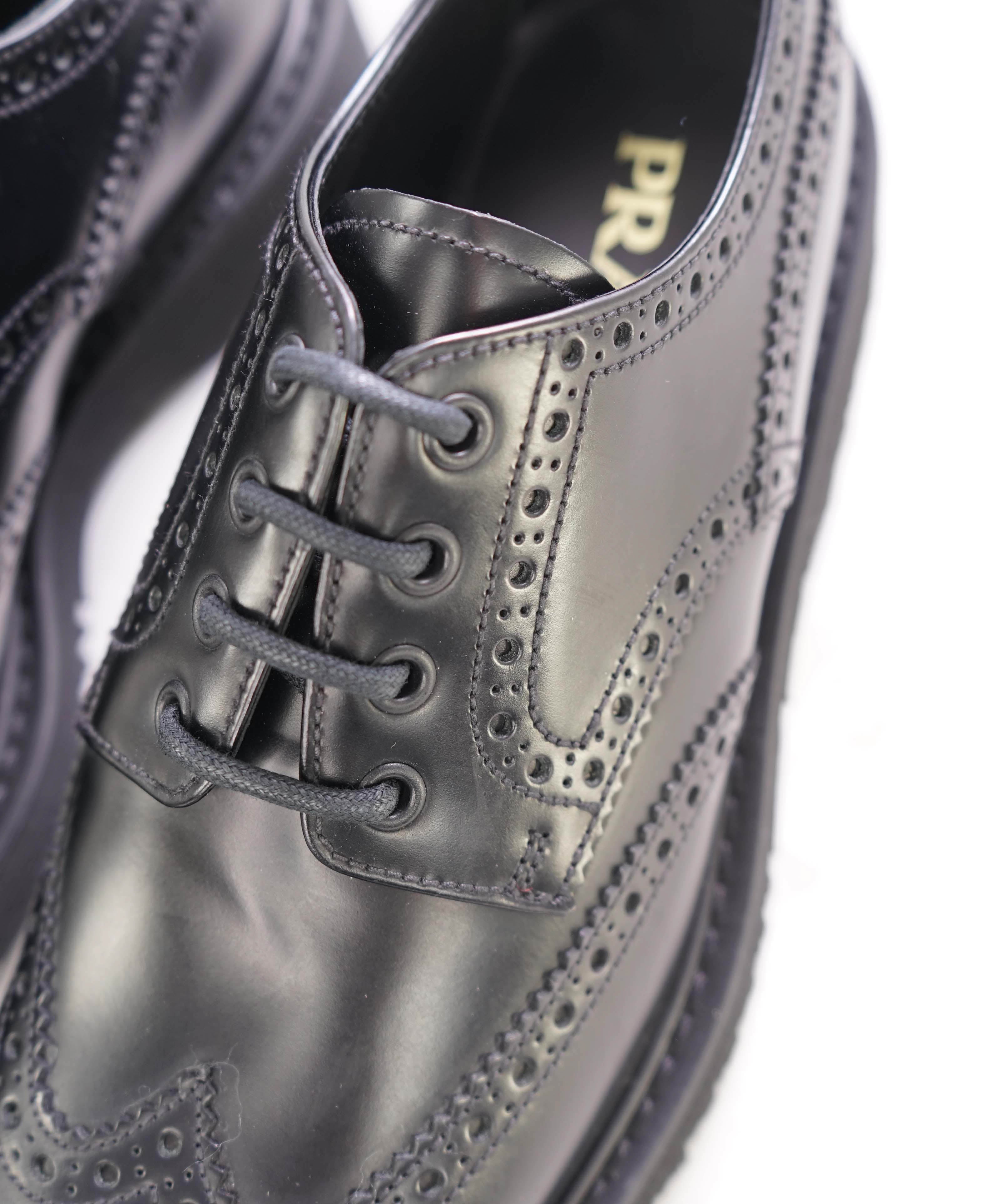 $1,320 PRADA - Black Leather Brogue Spazzolato Lug Sole Oxfords - 8.5 US (7.5 Prada)