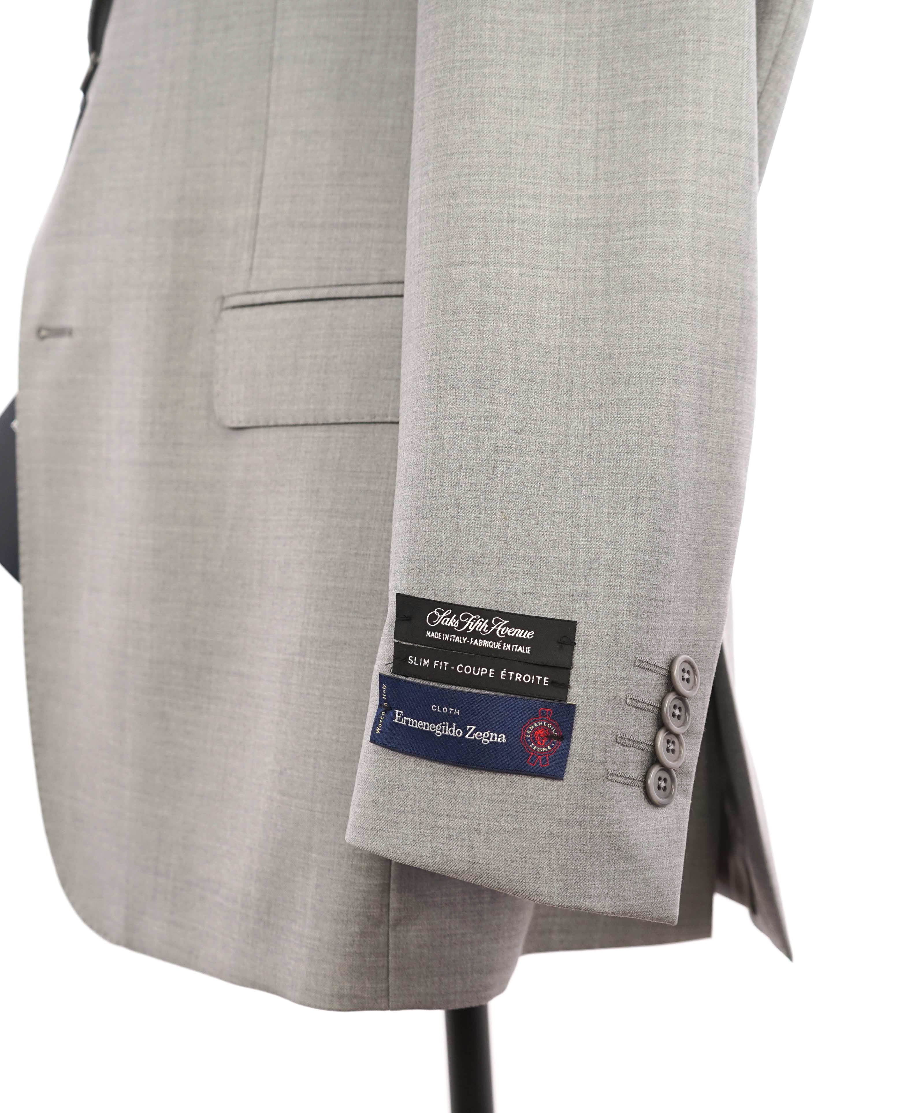 SAKS FIFTH AVENUE - ERMENEGILDO ZEGNA "Slim" Gray WOOL Blazer - 40L