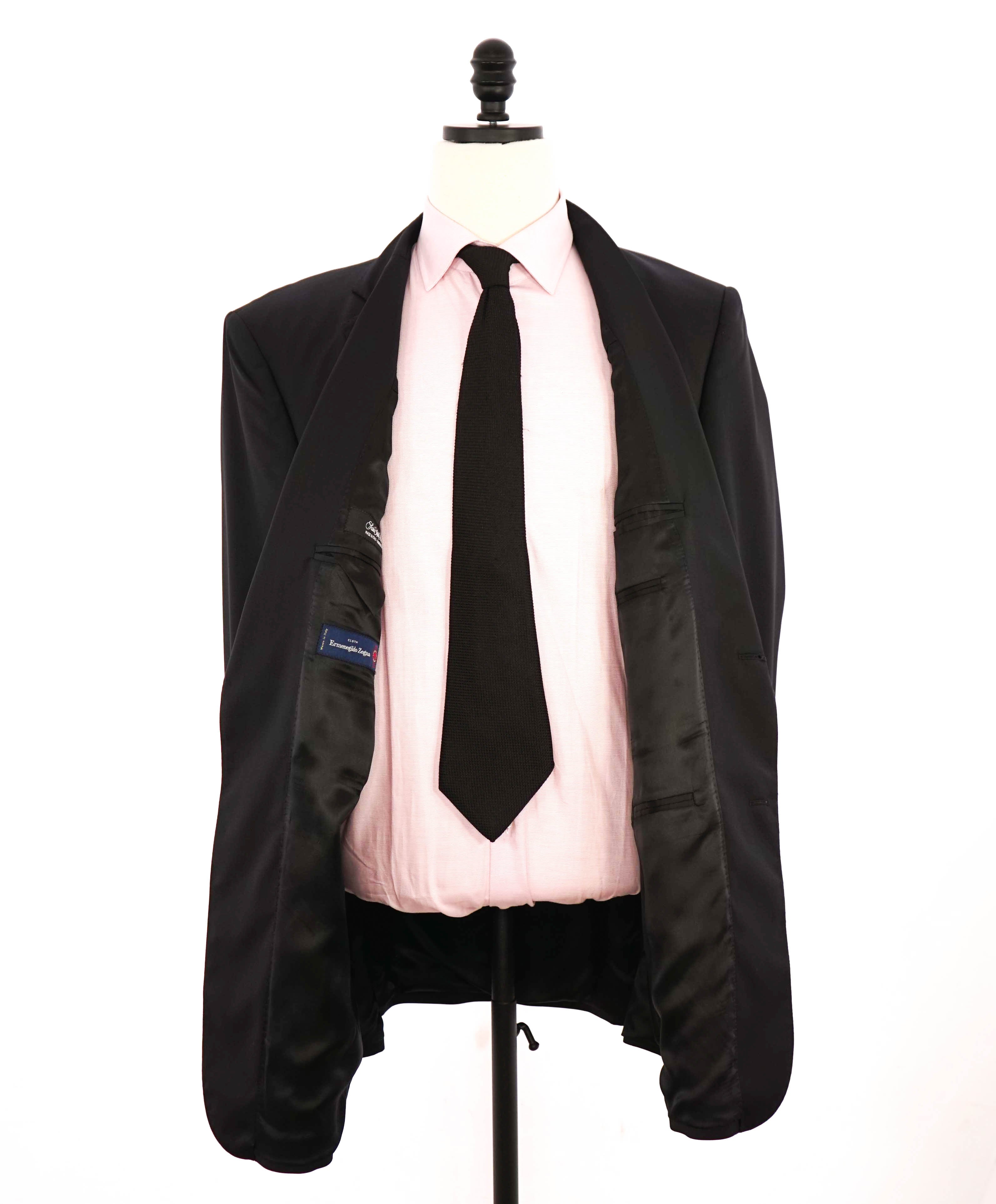 SAKS FIFTH AVENUE - ERMENEGILDO ZEGNA "Classic" Black SILK/WOOL Blazer - 44L