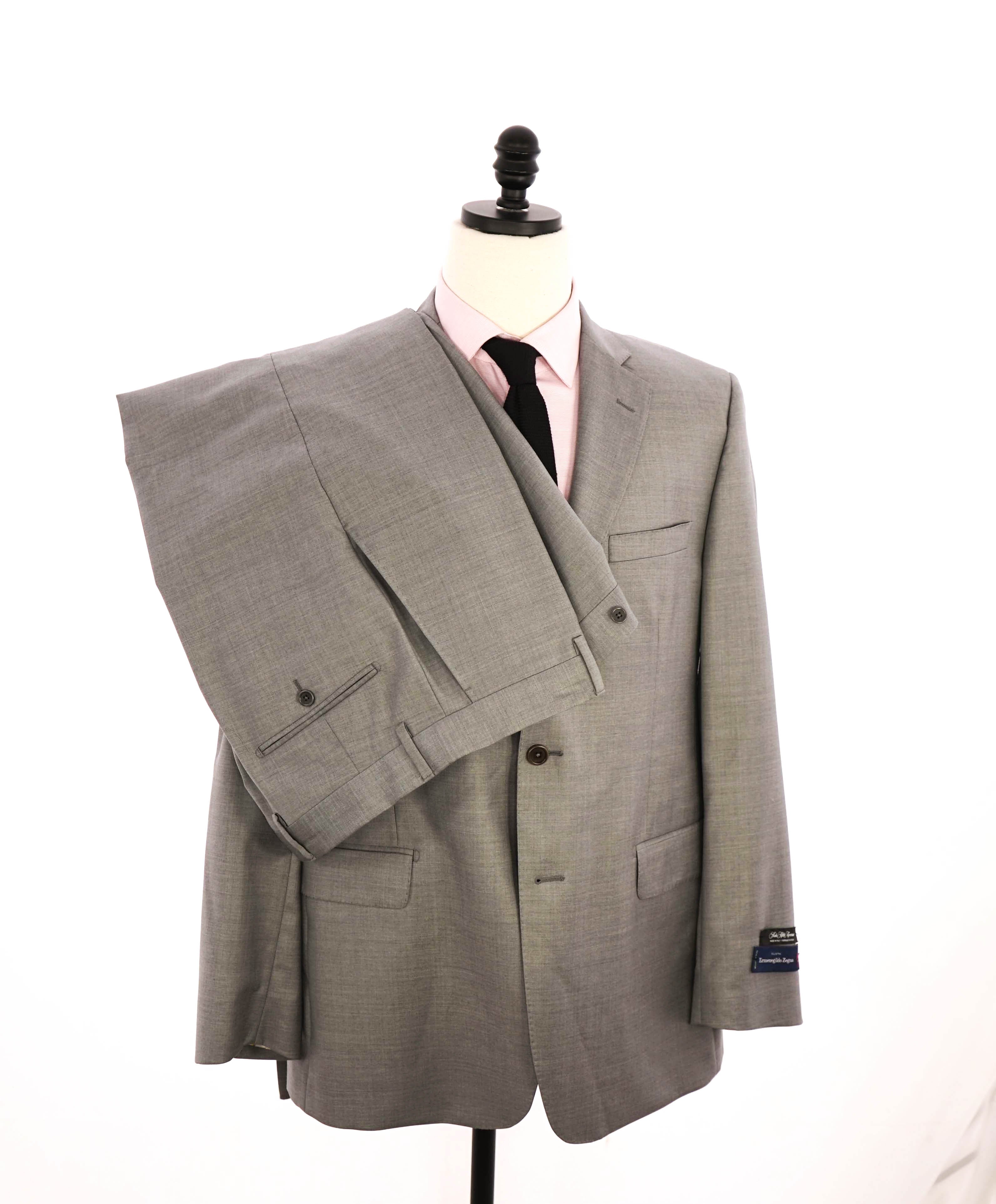 $1,295 ERMENEGILDO ZEGNA - By SAKS FIFTH AVENUE "Classic" Gray Suit - 40R 36W