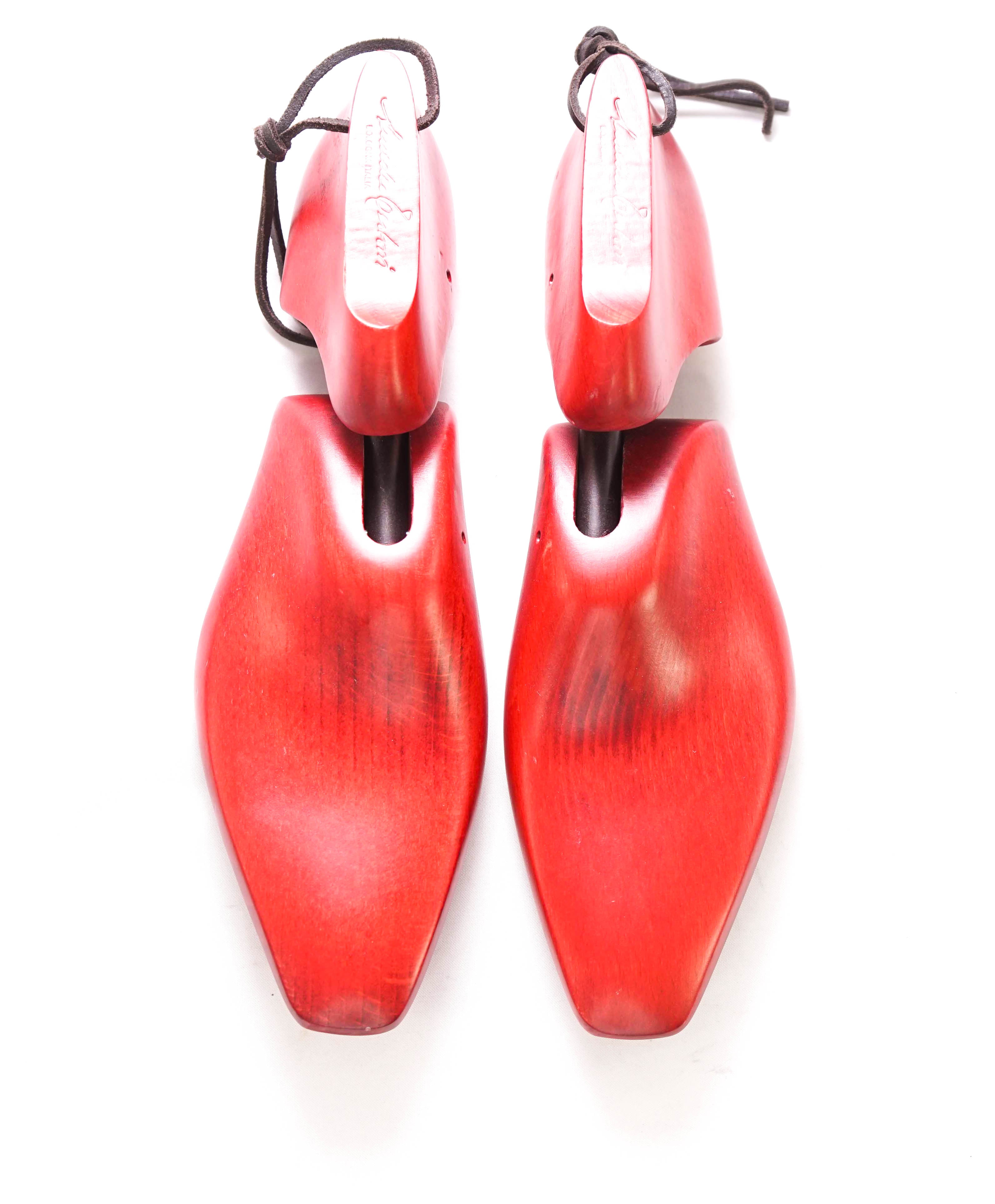 BOLET - Wooden Oak Red Unique Shoetree /Shoe Tree - 8 (Size Printed)