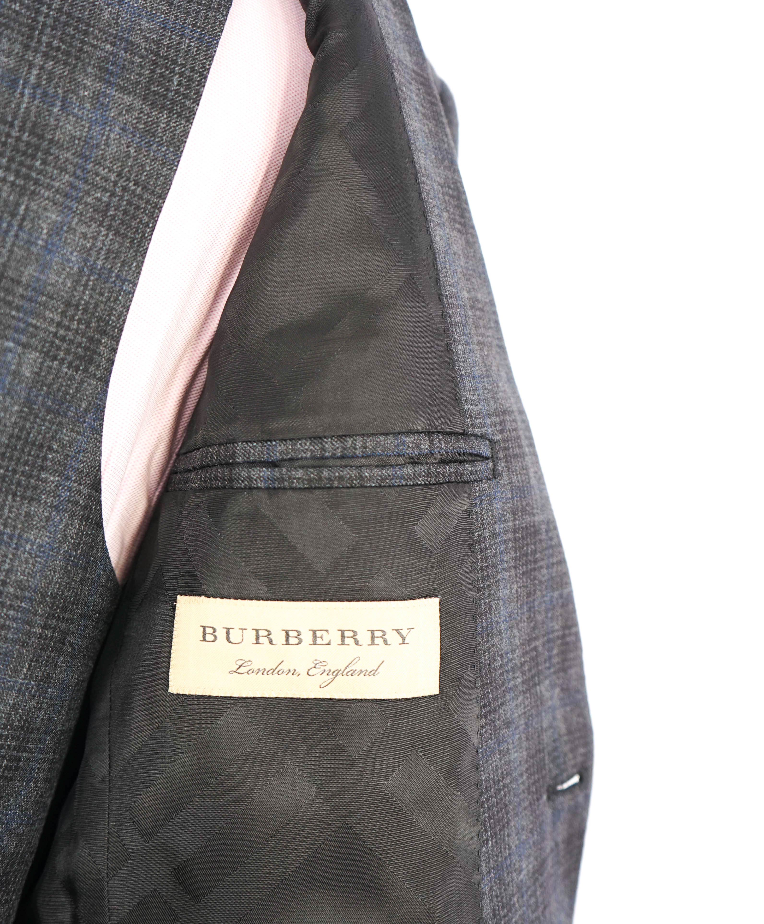 $2,595 BURBERRY LONDON - Made In Italy Wool 3-Piece Gray/Blue Check Suit - 38R