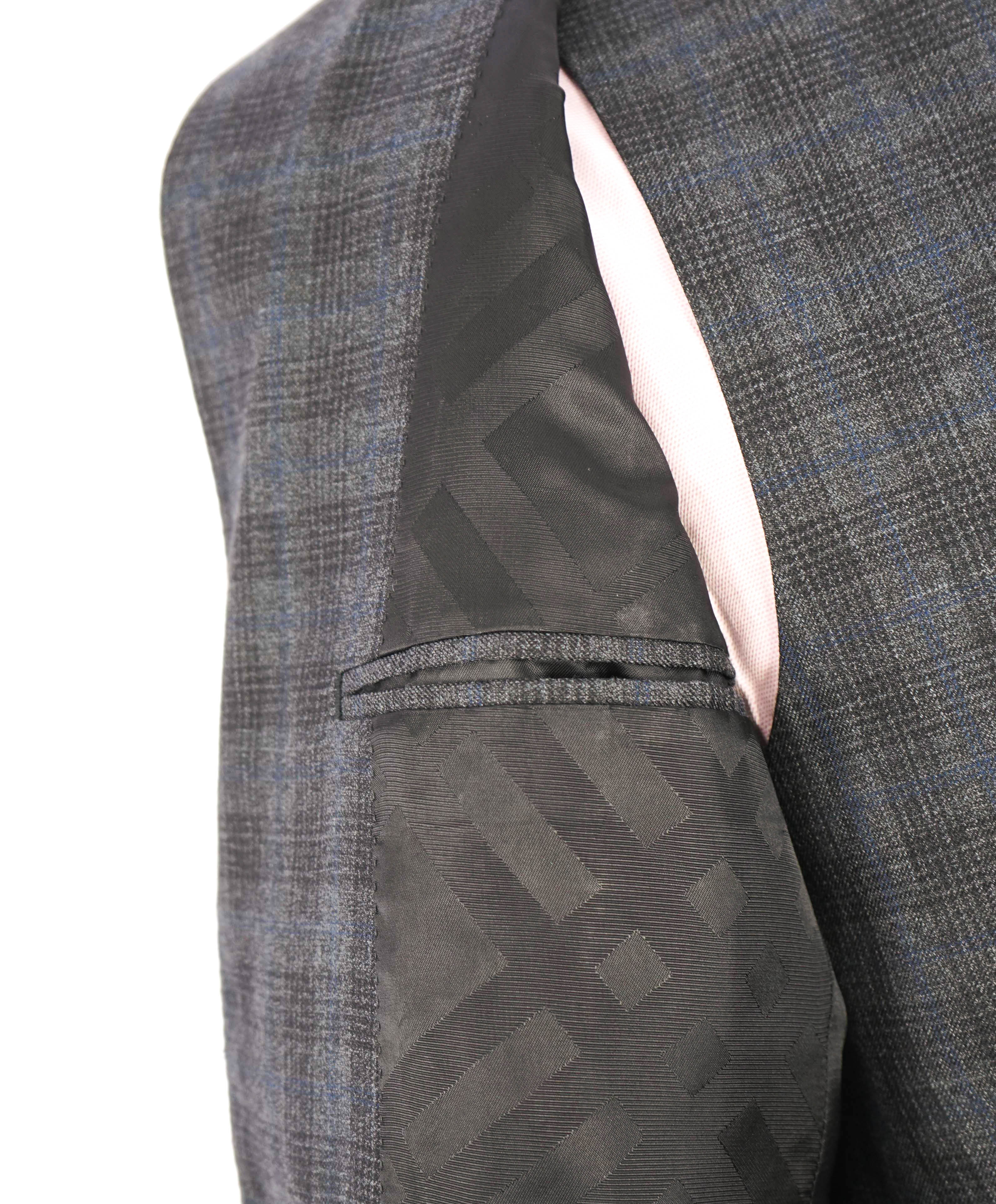 $2,595 BURBERRY LONDON - Made In Italy Wool 3-Piece Gray/Blue Check Suit - 38R