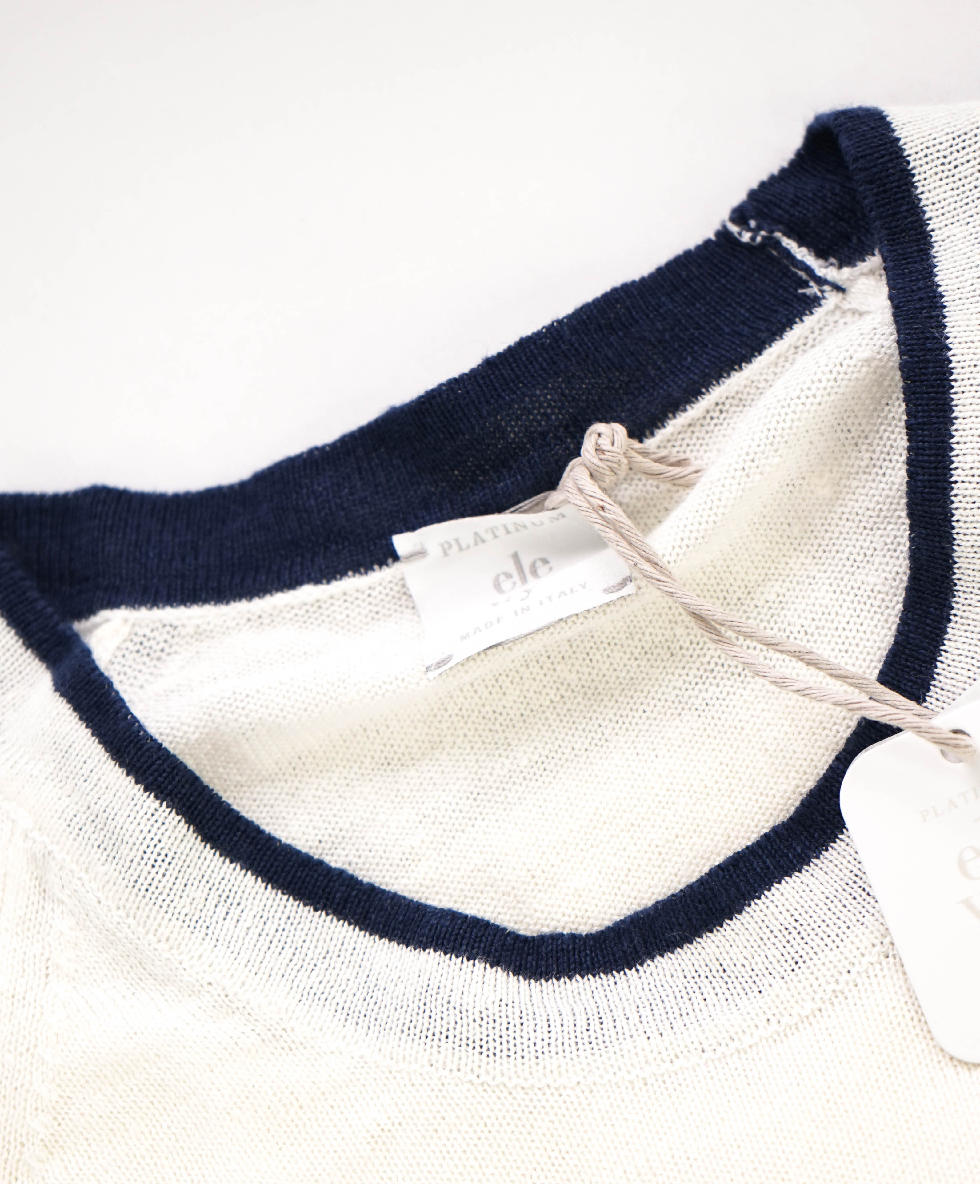 $795 ELEVENTY - LINEN Ivory/Navy Pocket Front Sweater T-Shirt - M