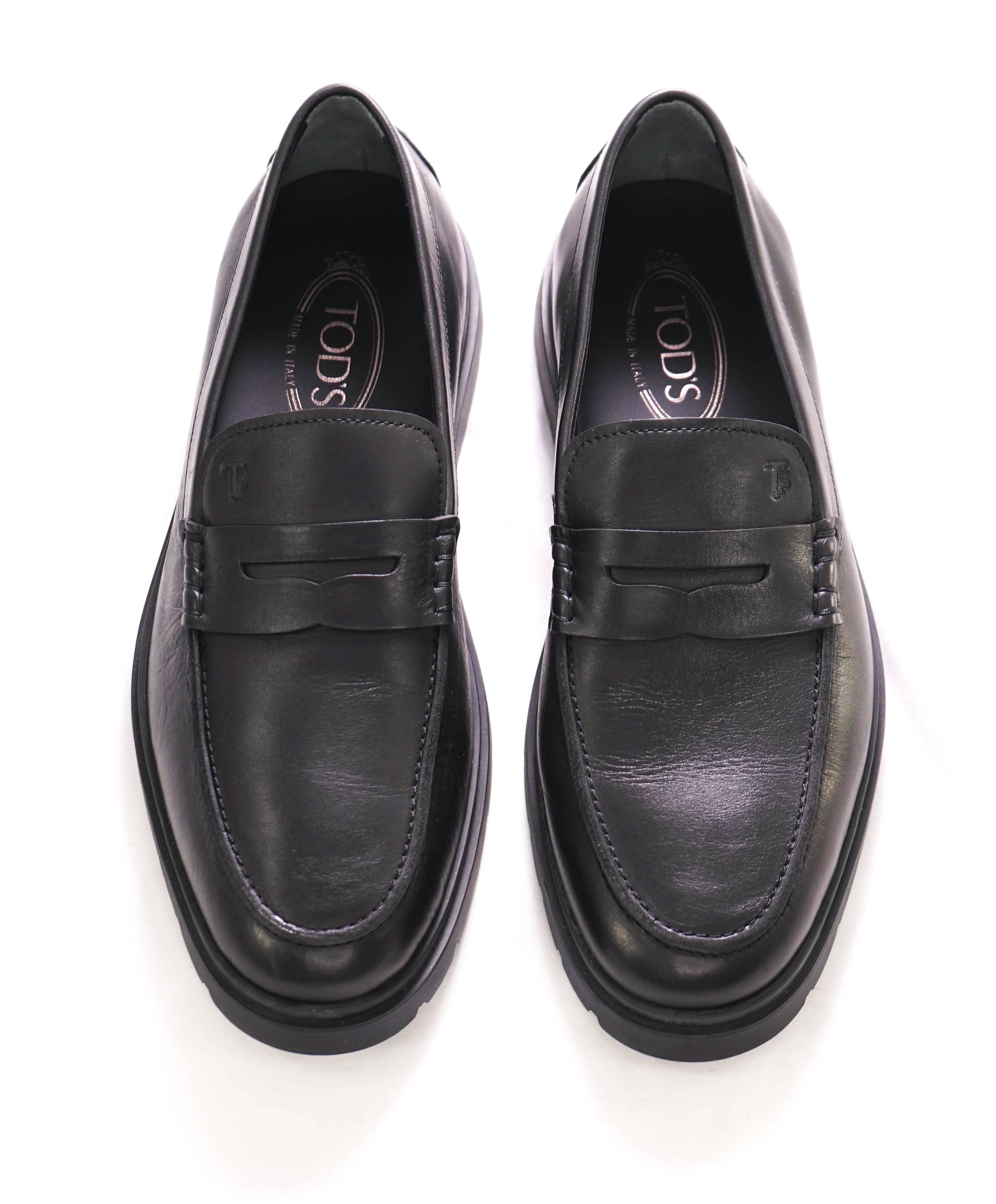 TOD’S - Black Logo Embossed LUG SOLE Vamp Penny Loafers - 8 US (7 IT)