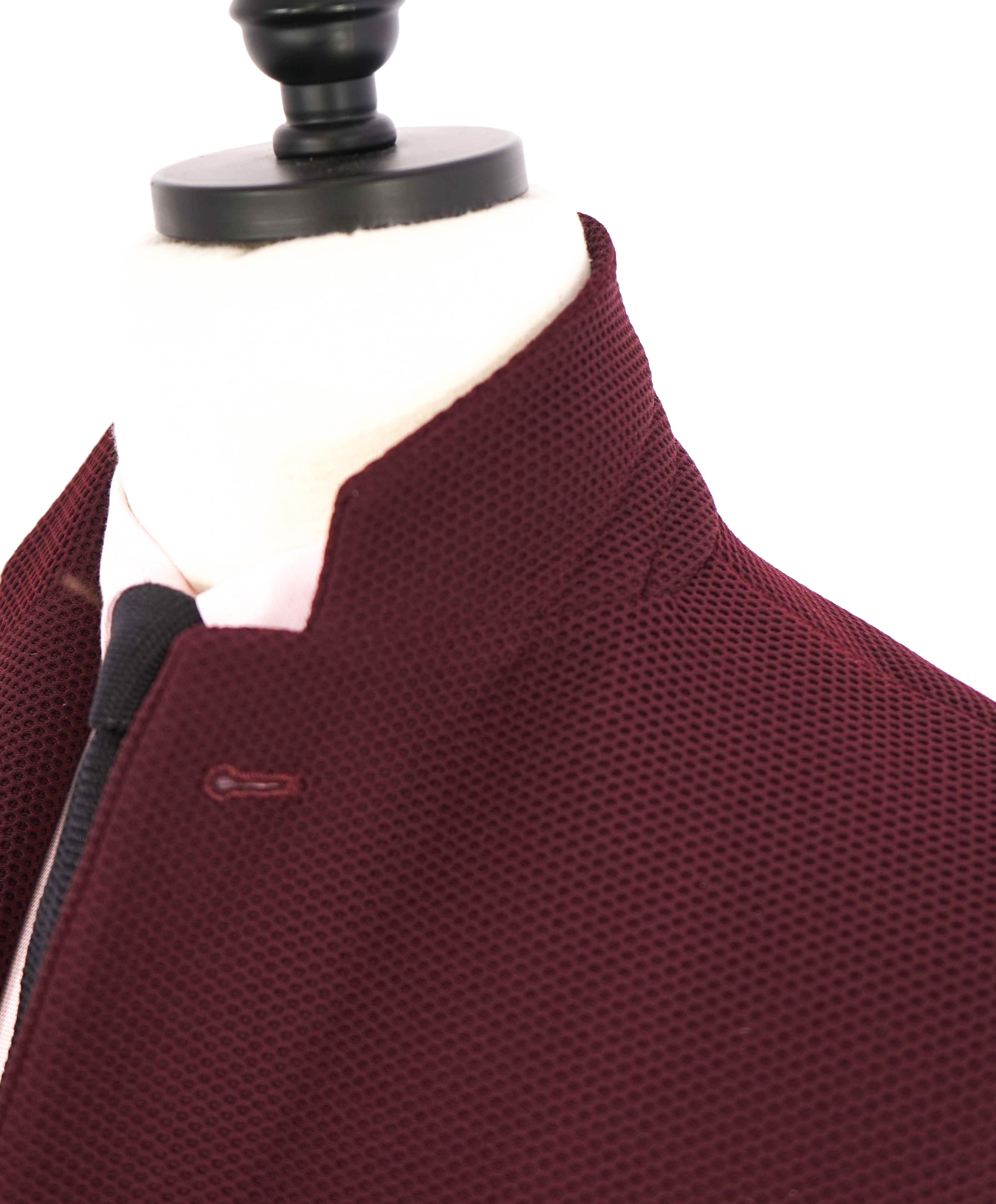 $2,995 GIORGIO ARMANI - Burgundy/Wine Net Jersey Style Breathable Stretch Blazer- 40R