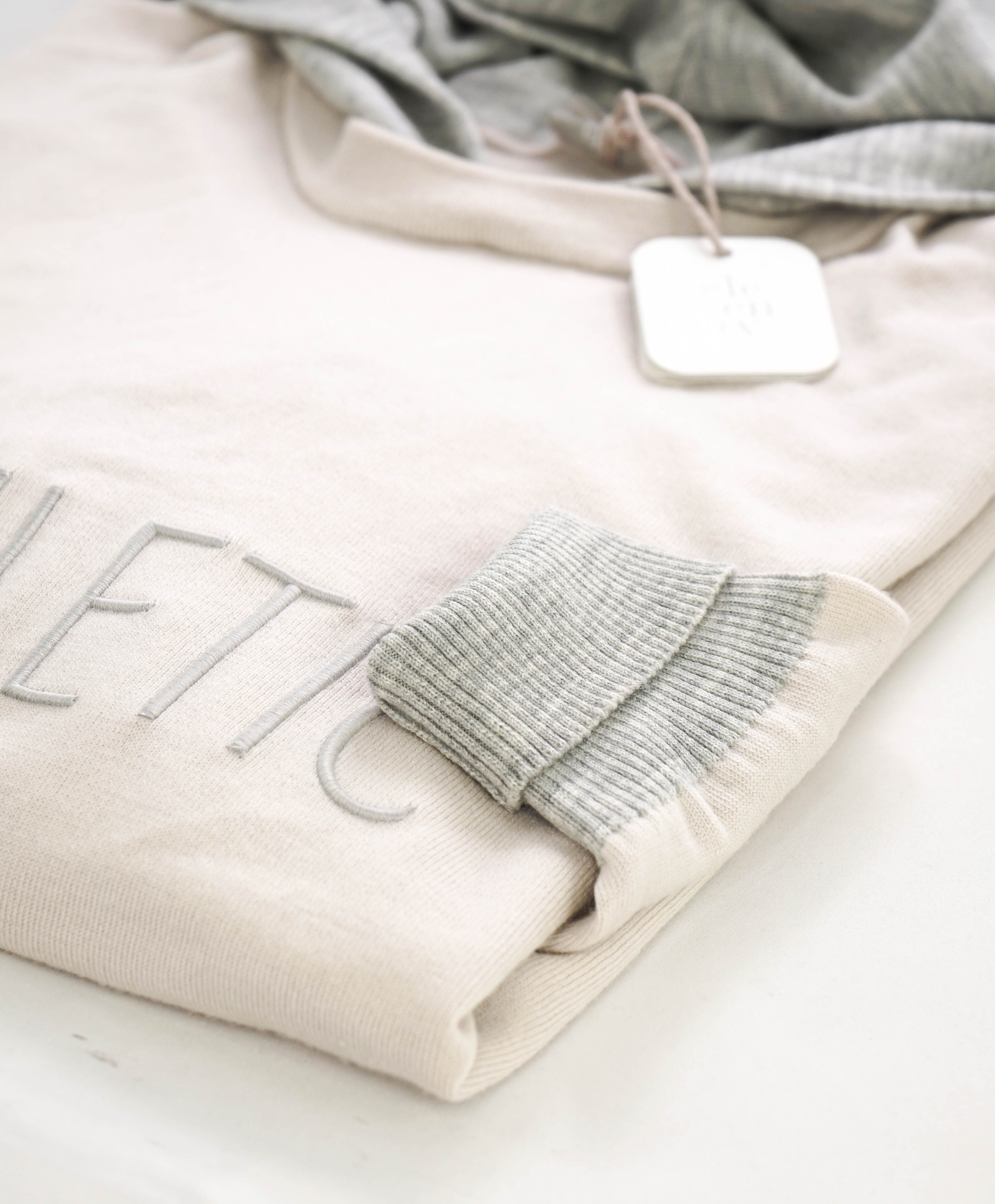 $1,495 ELEVENTY - "ATHLEISURE" Neutral/Gray Hoodie Sweater - M