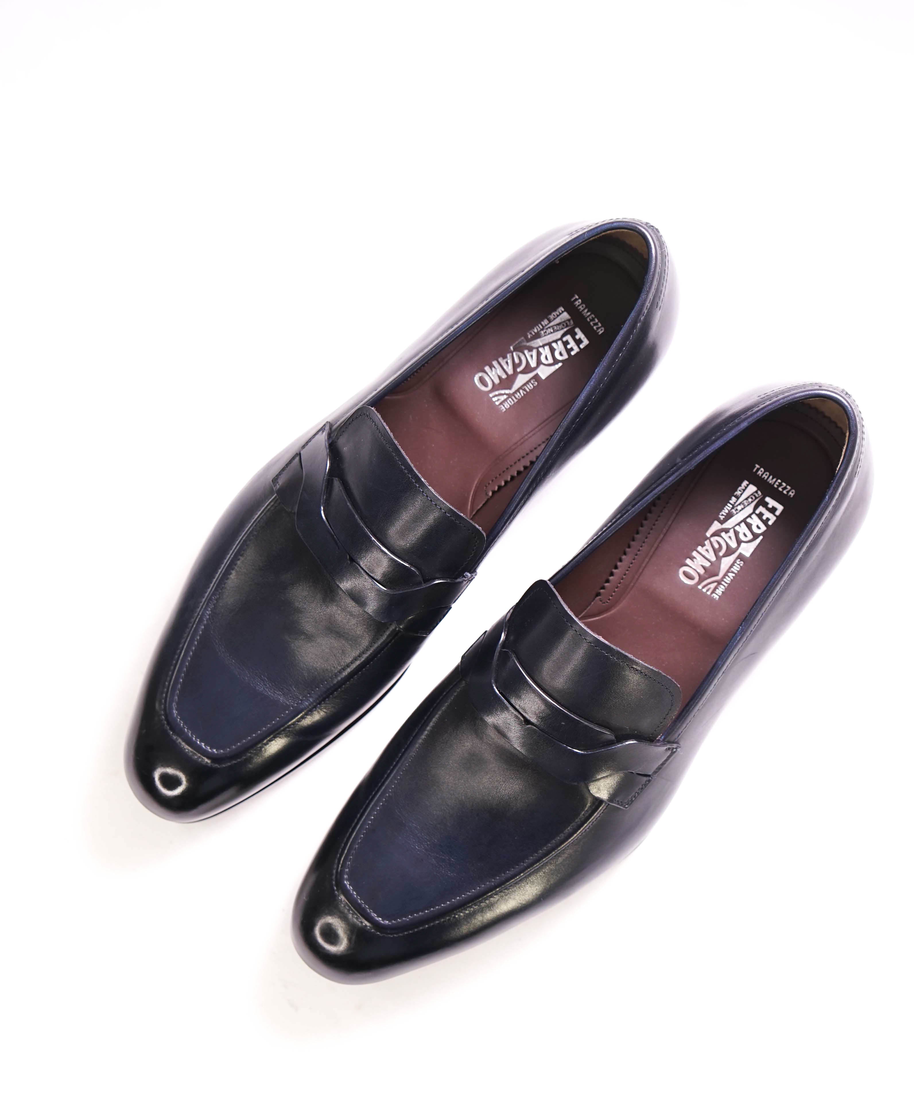 $1,595 SALVATORE FERRAGAMO - Backer "TRAMEZZA" Navy Braided Loafer - 10.5