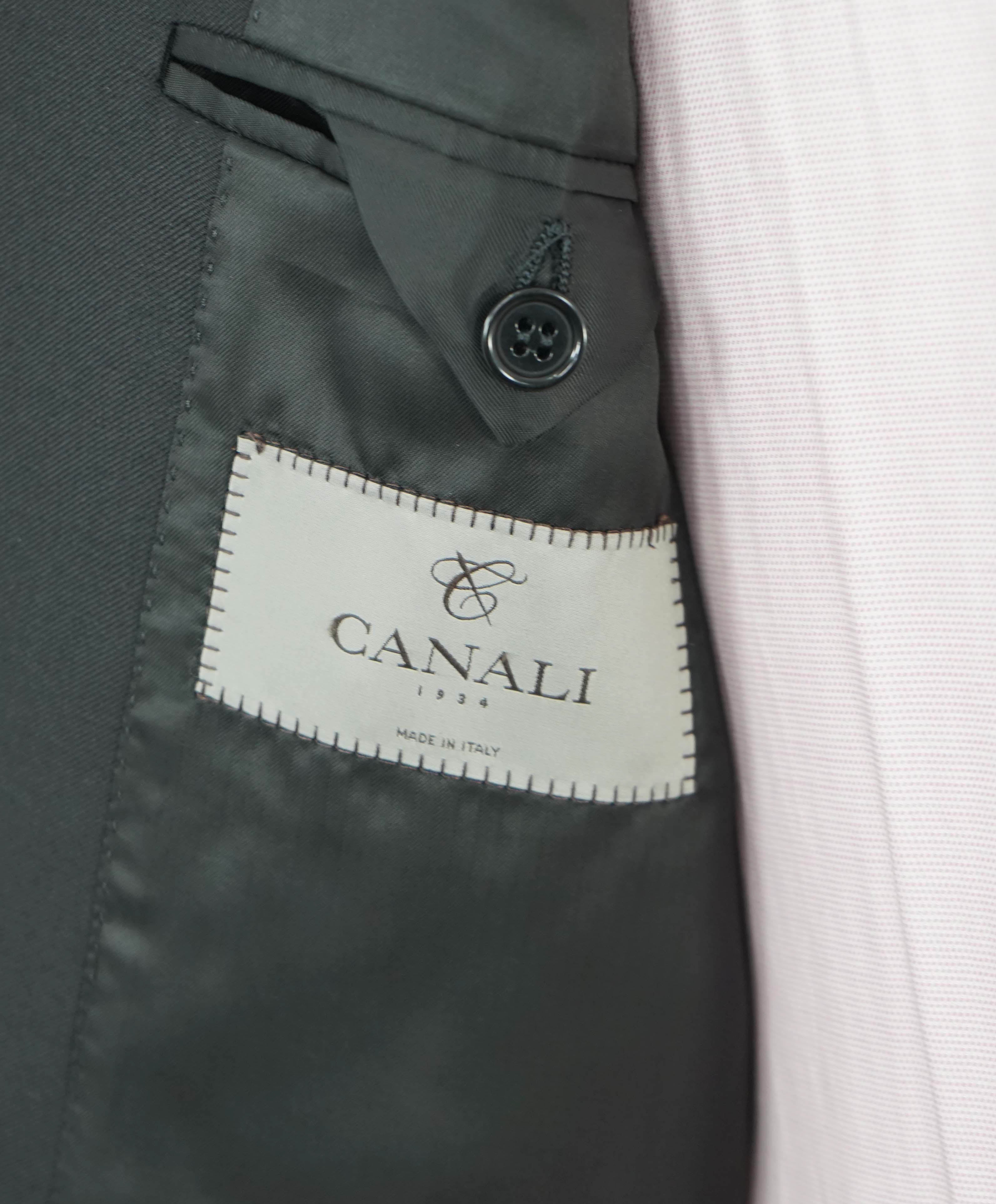 $2,195 CANALI - *CLOSET STAPLE* Black 2-Piece Suit - 44R