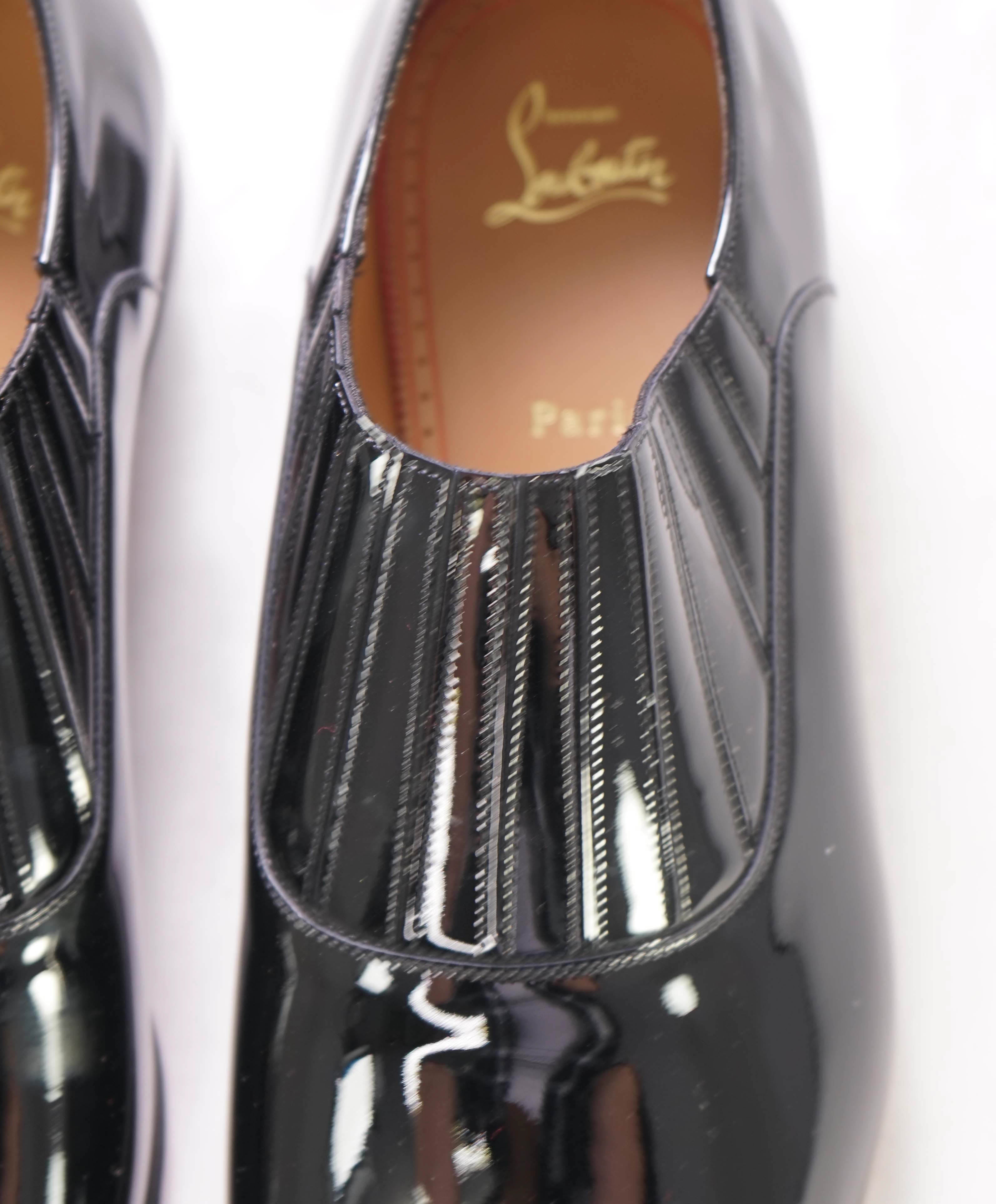 $1,050 CHRISTIAN LOUBOUTIN - *GREG ON* Black Patent Leather Loafers - 12.5 US (45.5)