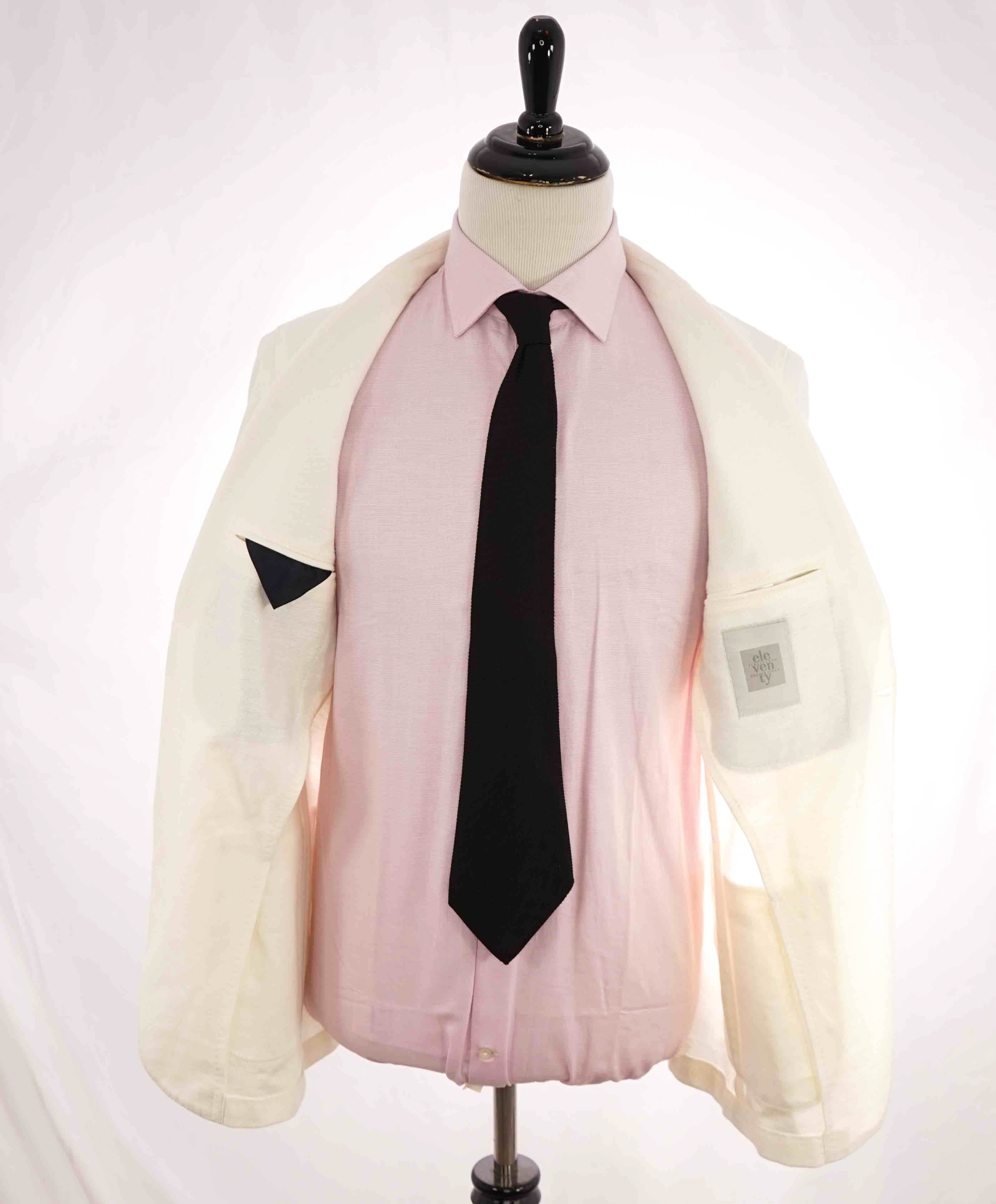 $1,095 ELEVENTY - LINEN/COTTON Patch Pocket White Pique Blazer - 44 (54 EU)