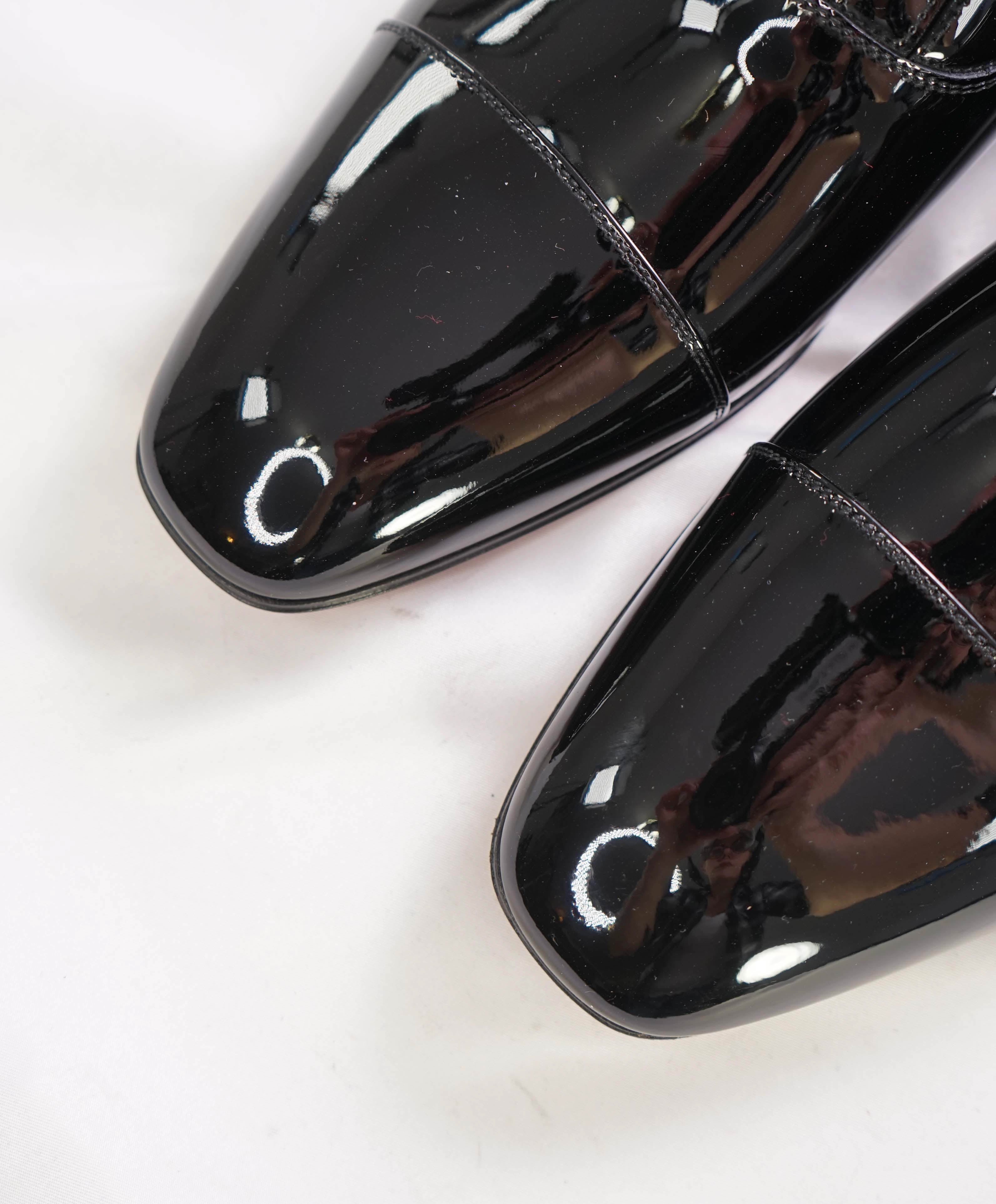 $1,050 CHRISTIAN LOUBOUTIN - *GREG ON* Black Patent Leather Loafers - 8 US (41 EU)