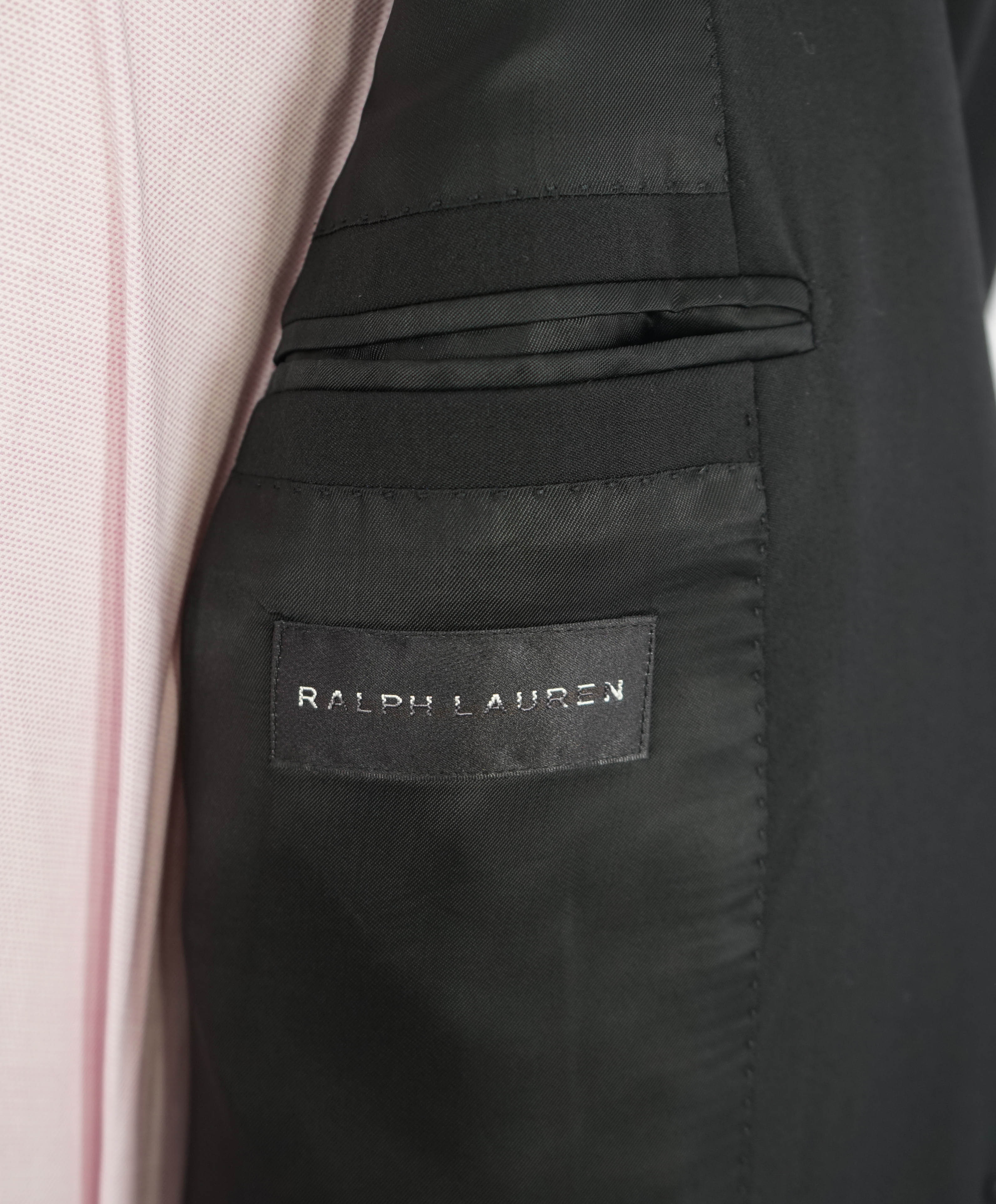 RALPH LAUREN BLACK LABEL - Black *CLOSET STAPLE* Notch Lapel Suit - 46R