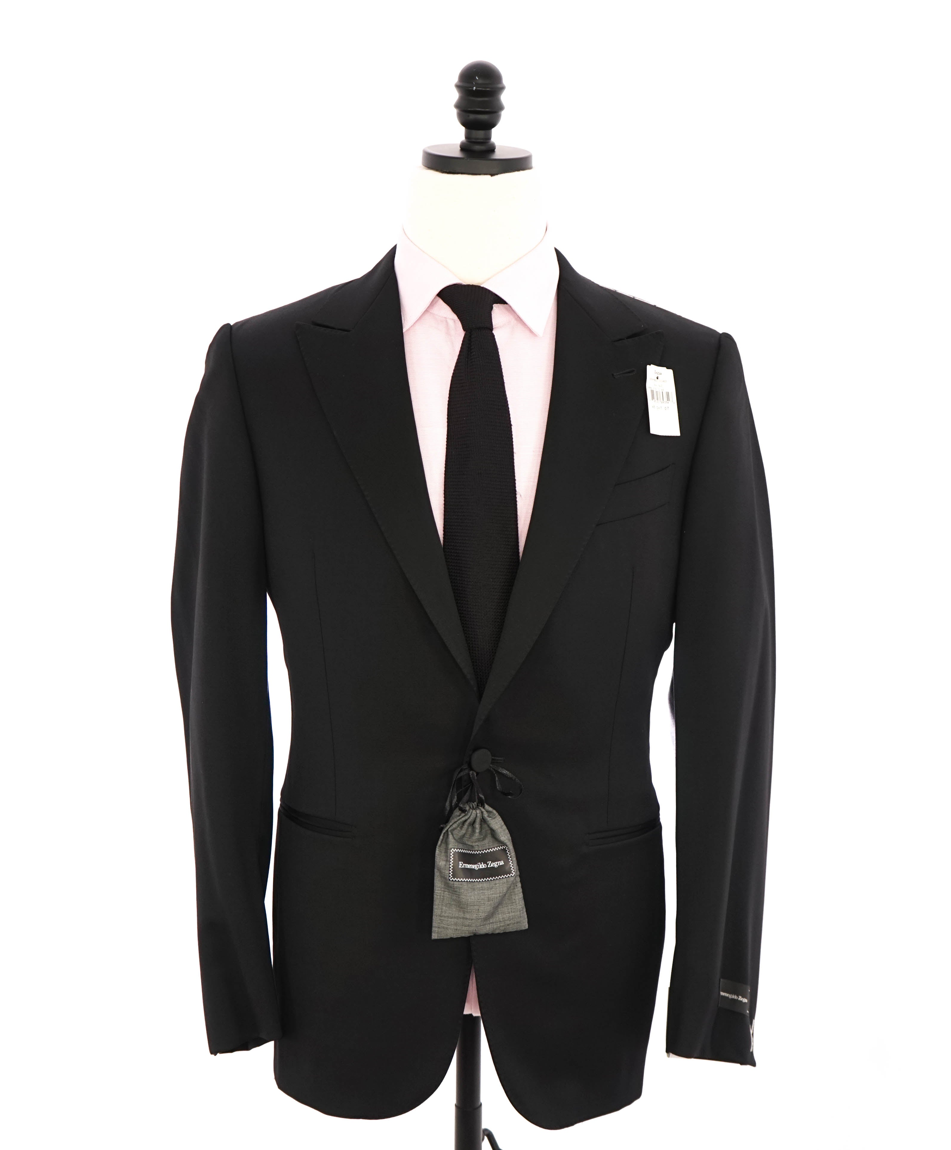 $2,995 ERMENEGILDO ZEGNA - PEAK LAPEL Tuxedo Dinner Jacket 1-Piece - 38S