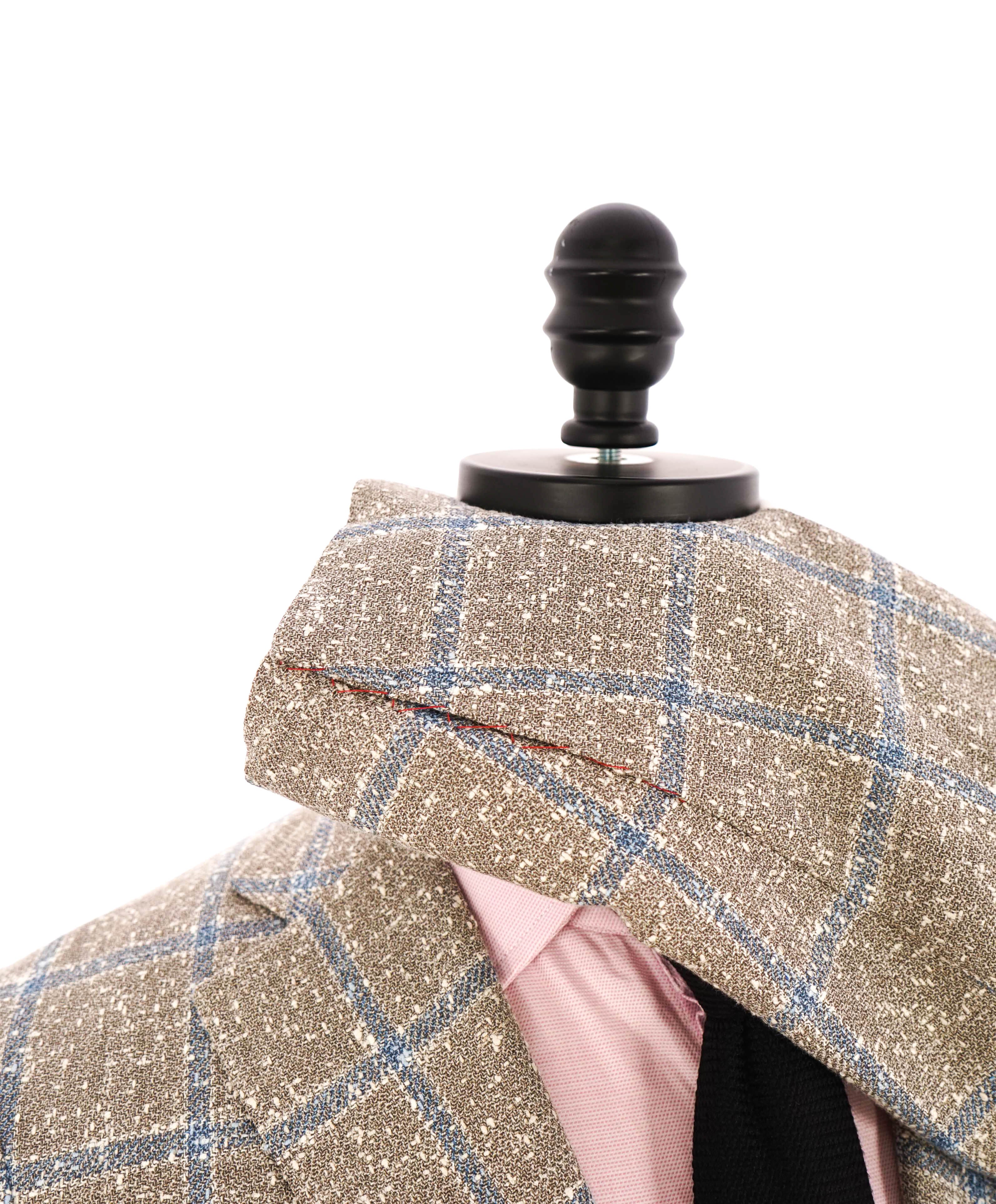 $4,695 ISAIA - WOOL / SILK/ LINEN Blue/Beige Check "CORTINA" Blazer - 38R