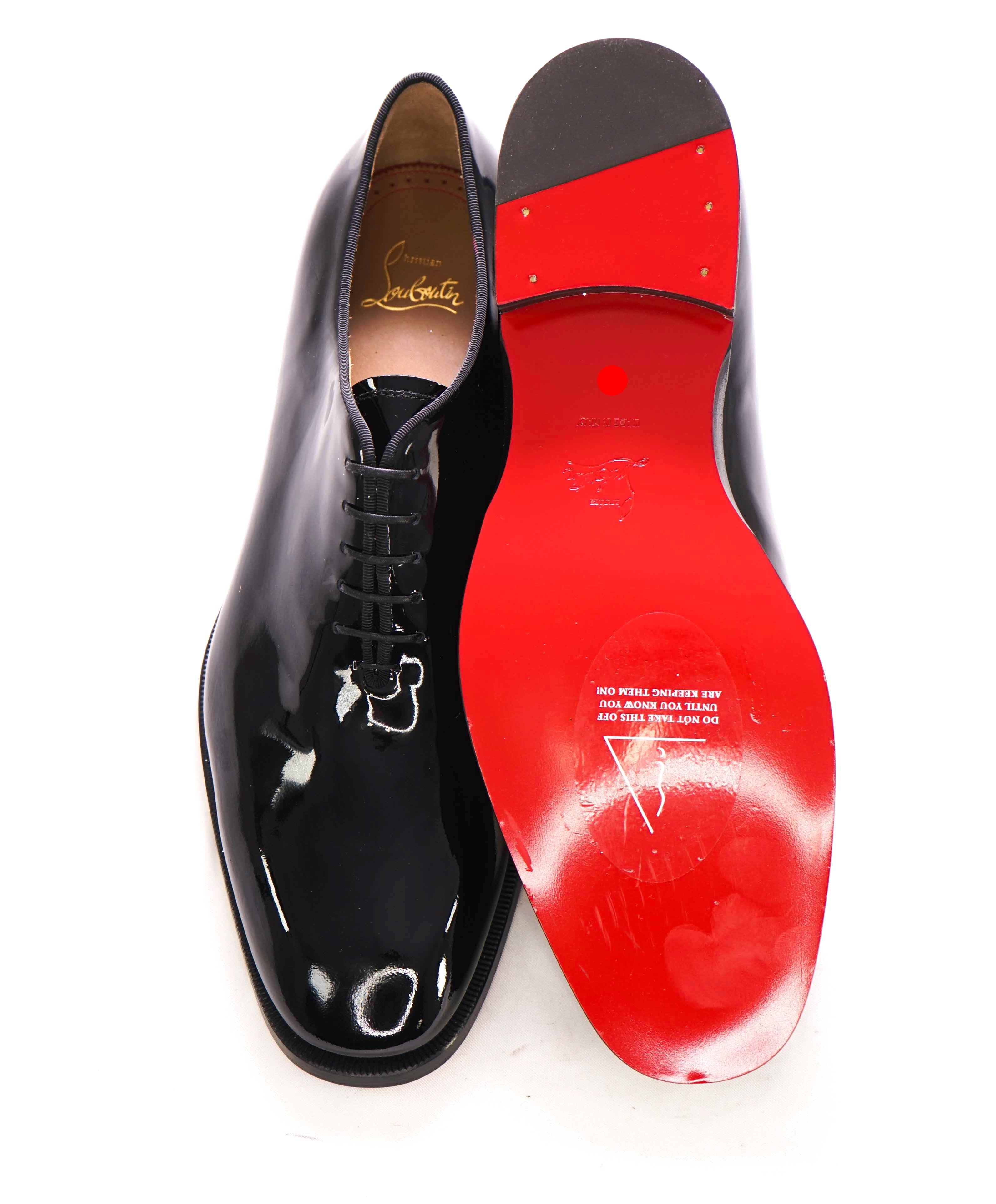 $1,145 CHRISTIAN LOUBOUTIN - *CORTEO* Black Patent Leather Oxfords - 11.5 US (44.5EU)