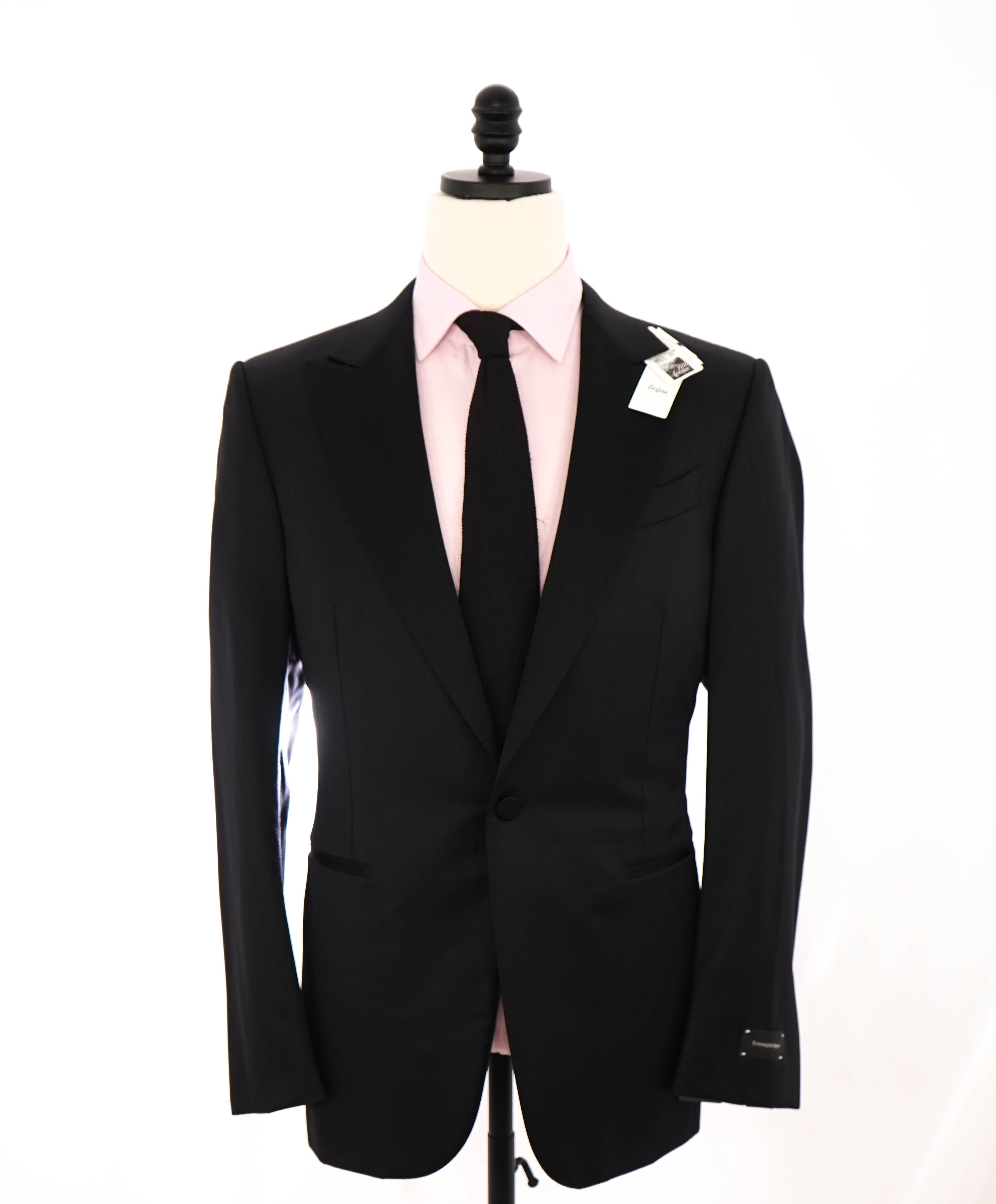 $2,995 ERMENEGILDO ZEGNA - PEAK LAPEL Tuxedo Dinner Jacket 1-Piece - 40R