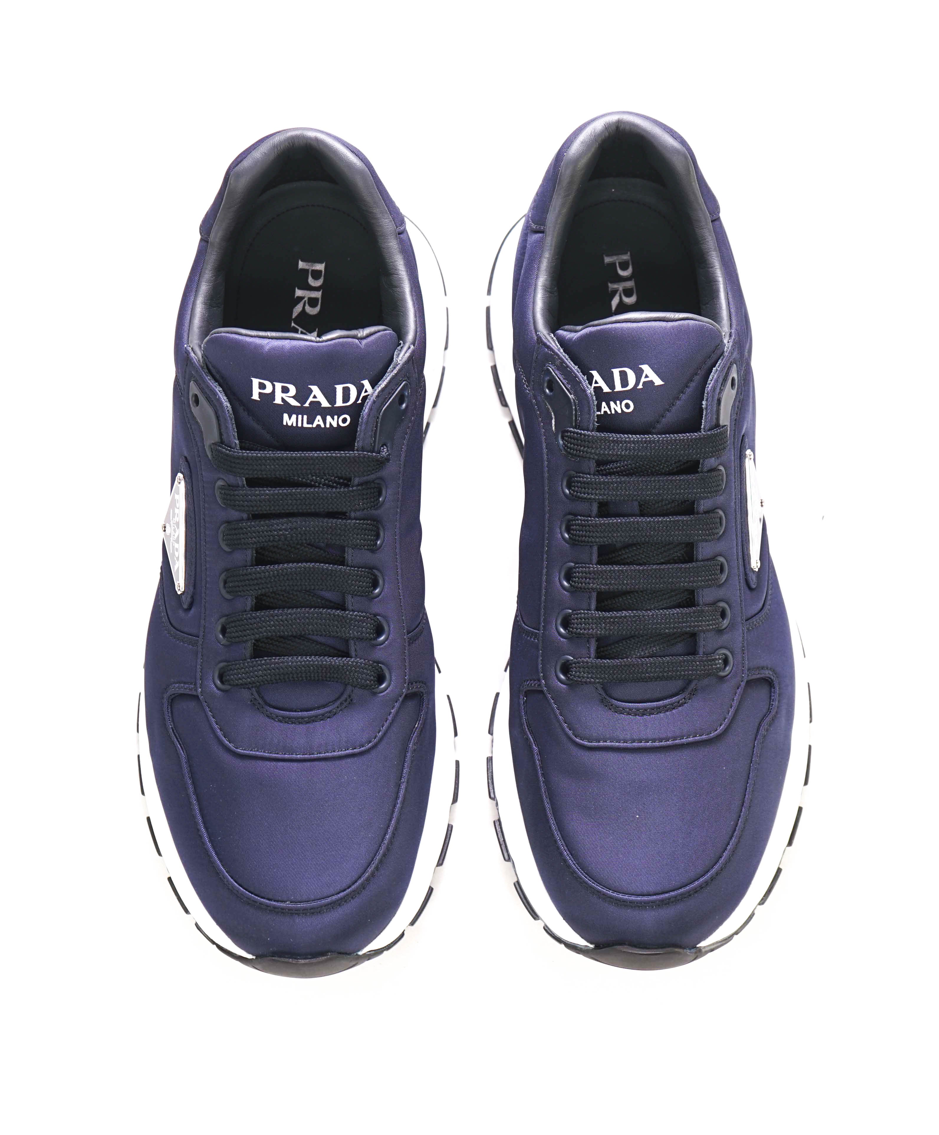 $1,100 PRADA - "RE-NYLON" 100% REGENERATED NYLON SNEAKER NAVY  - 9 US (8 IT)