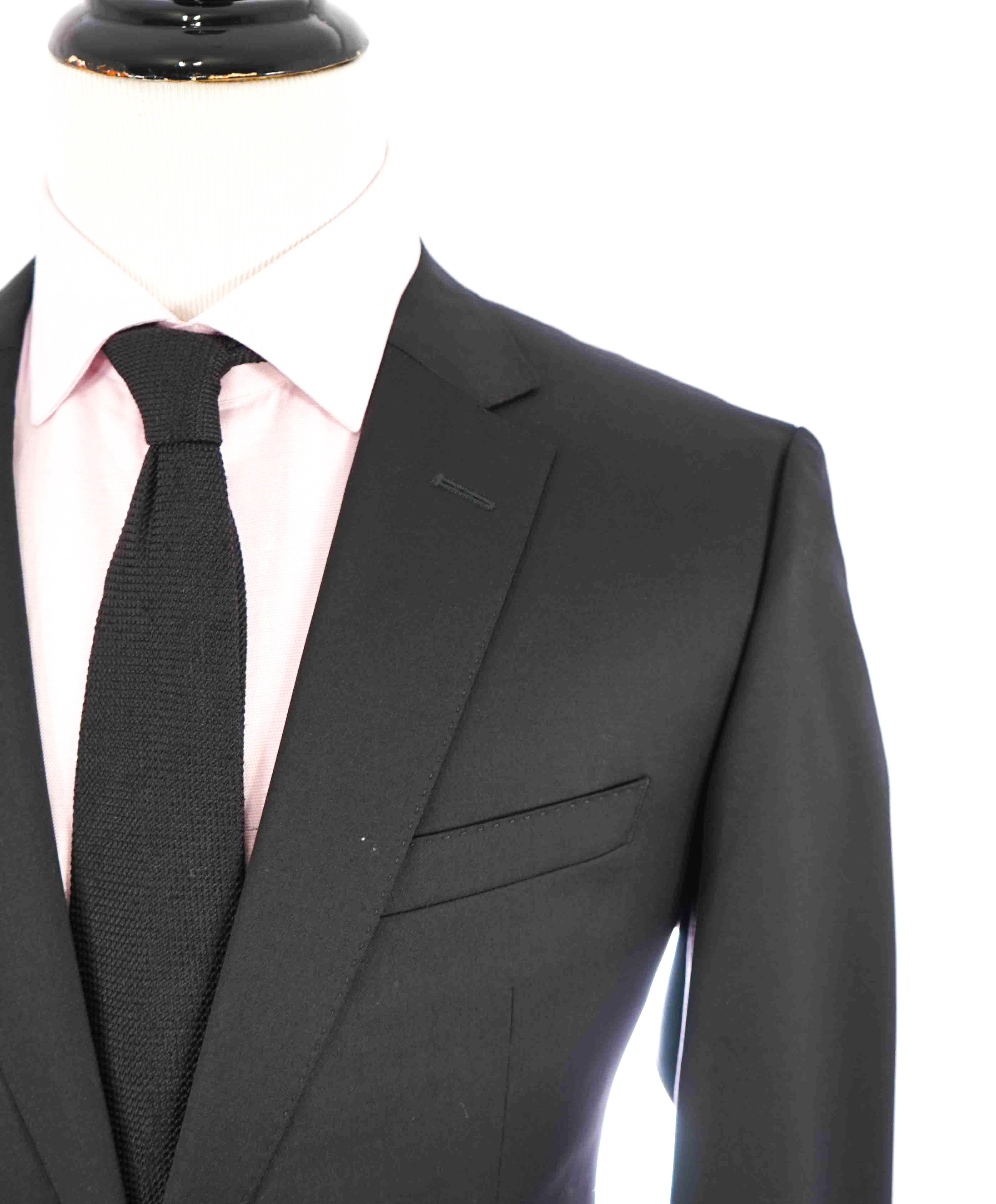 $1,395 HUGO BOSS - "TRABALDO TOGNA" Italy Stretch Fabric Black Suit - 38S