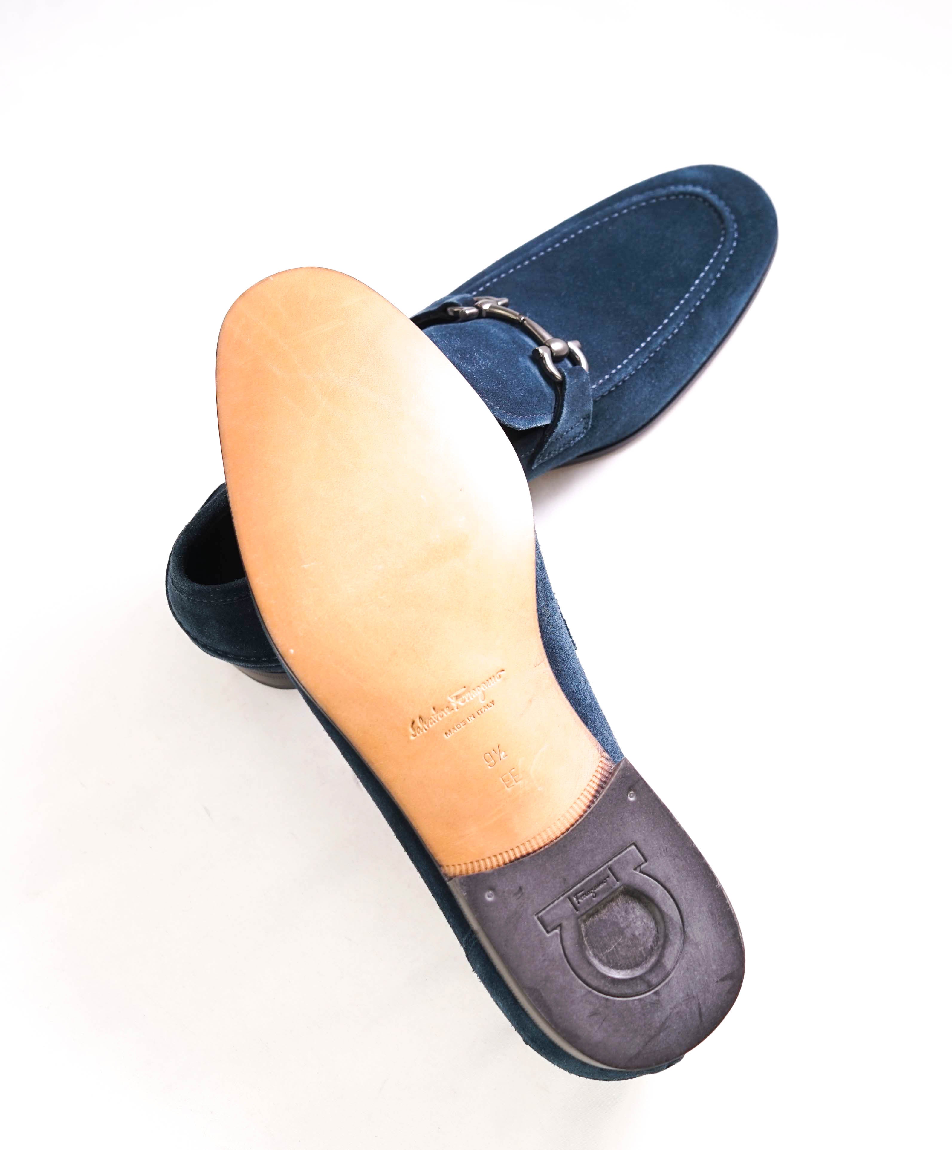 $850 SALVATORE FERRAGAMO - *TAPAS* Blue Suede Gancini Bit Loafer - 9.5 US