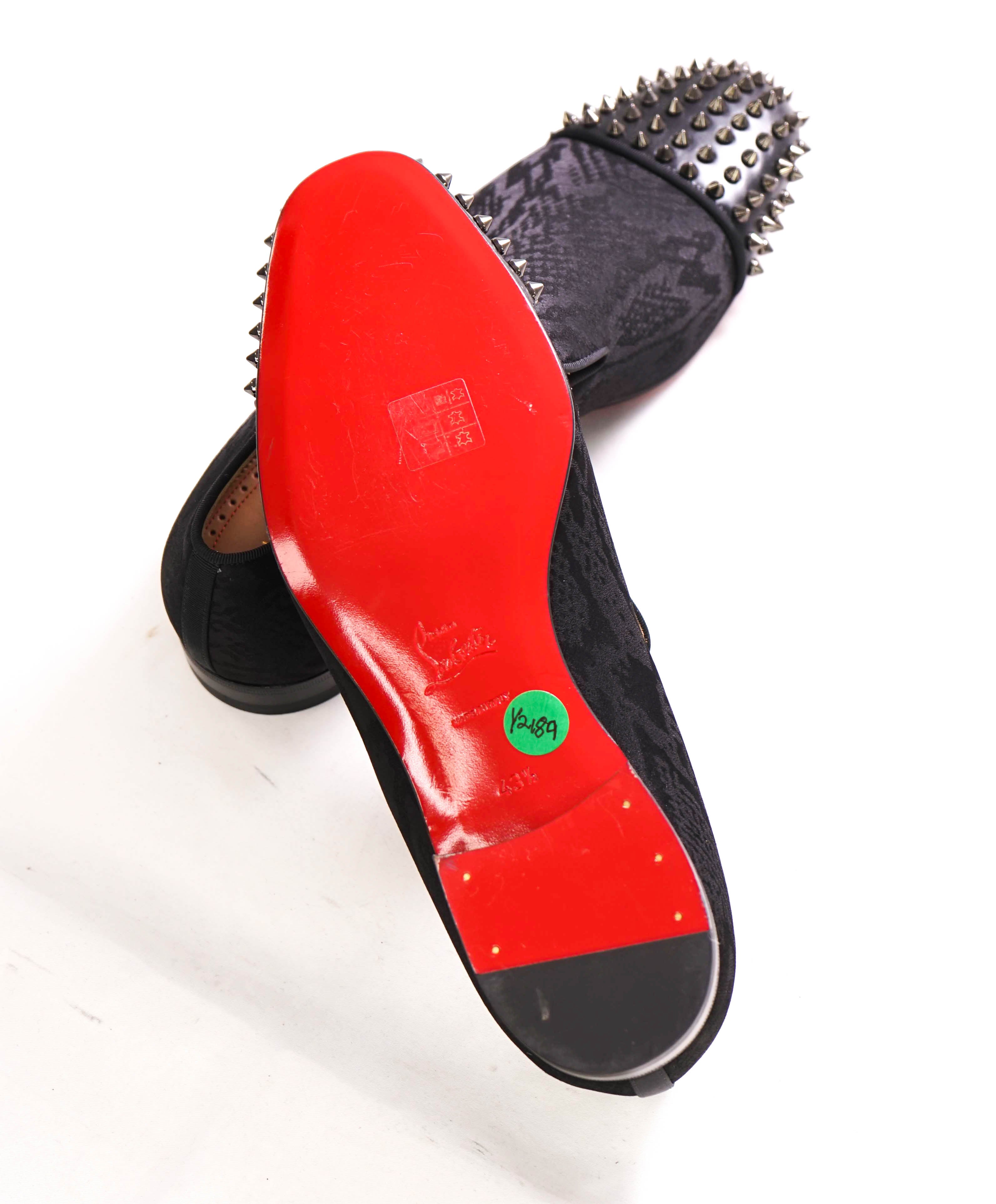 $1,245 CHRISTIAN LOUBOUTIN - *Spooky Flat* Black Spike Loafers - 10.5 US (43.5 EU)