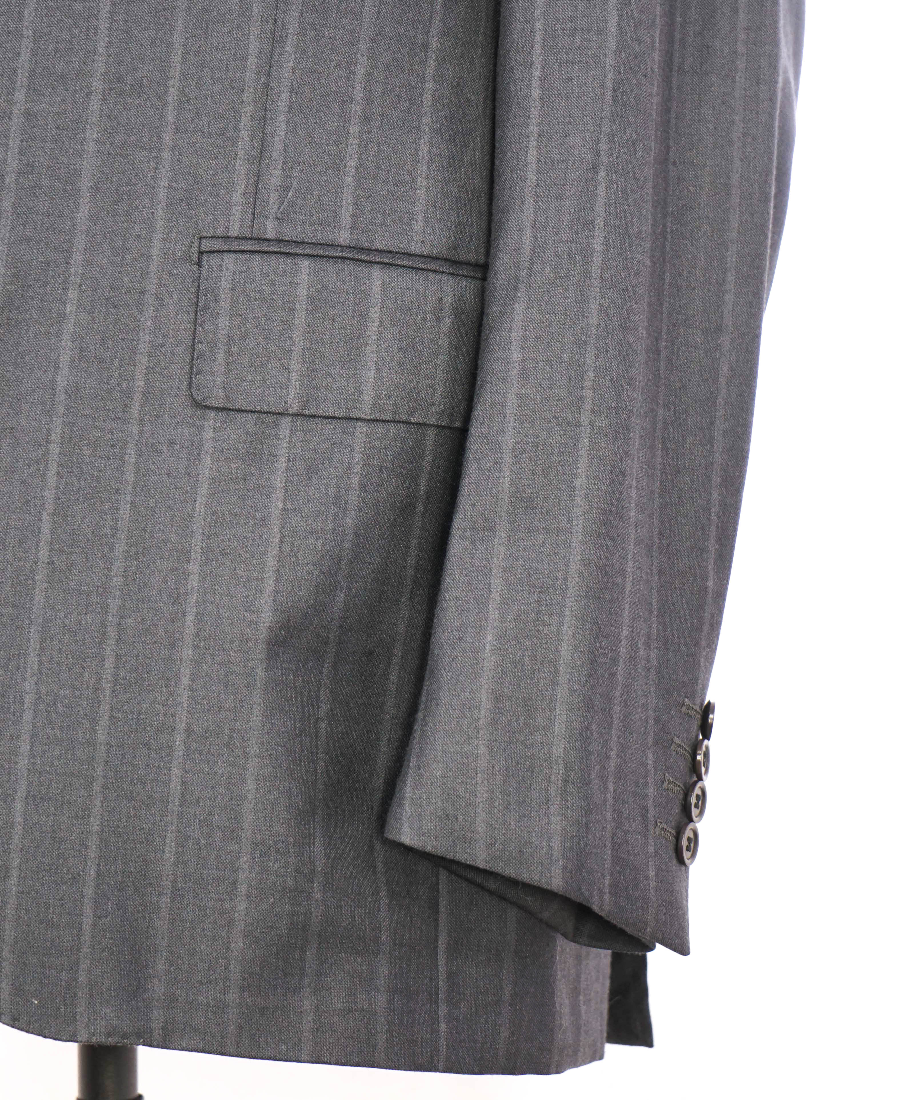 $4,690 ERMENEGILDO ZEGNA - "TROFEO" Wool Gray Chalk Stripe Suit - 40S