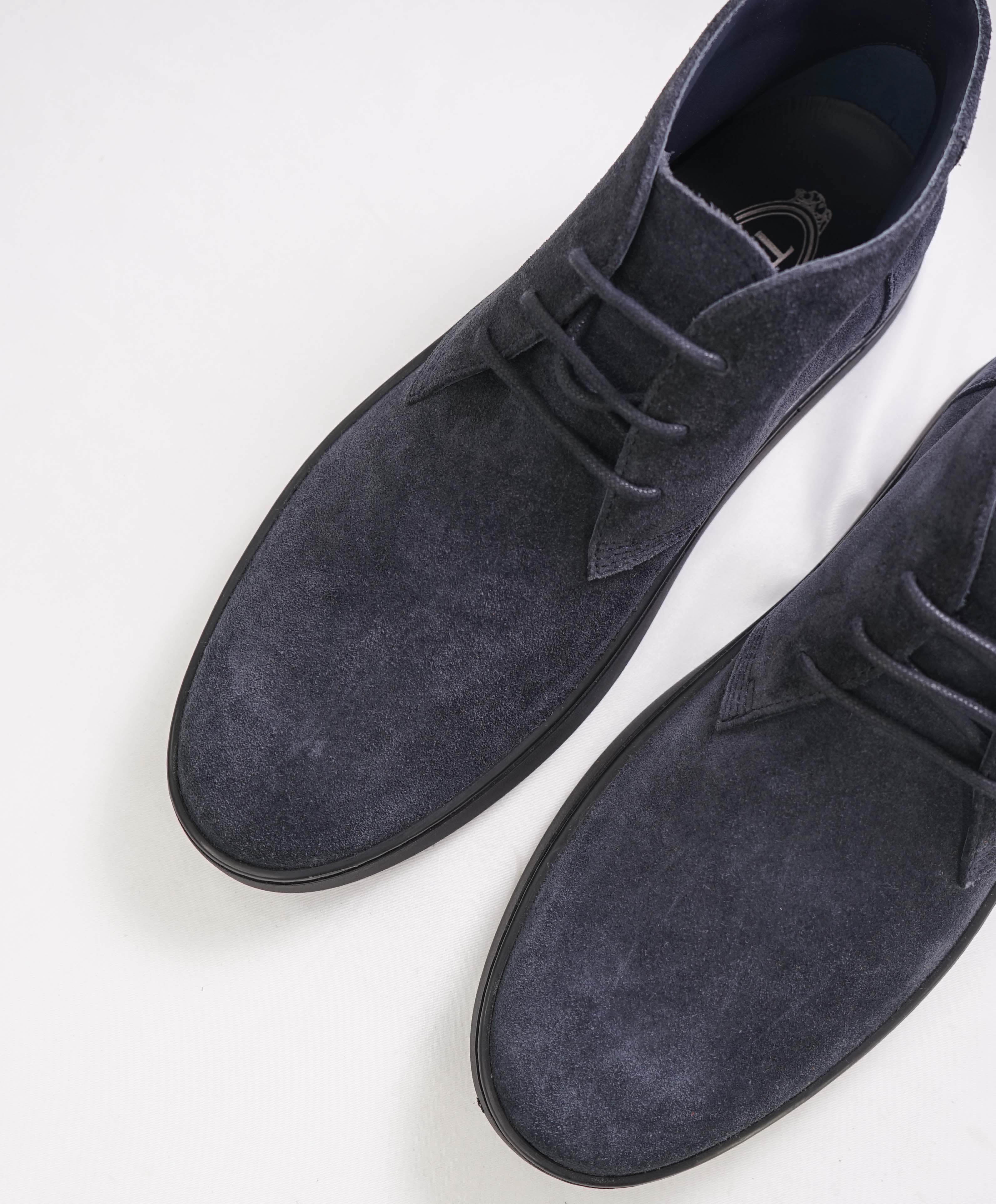 TOD’S - Supple Navy Suede "POLACCO GOMMA" Logo Chukka Boot - 8 US (7 T)