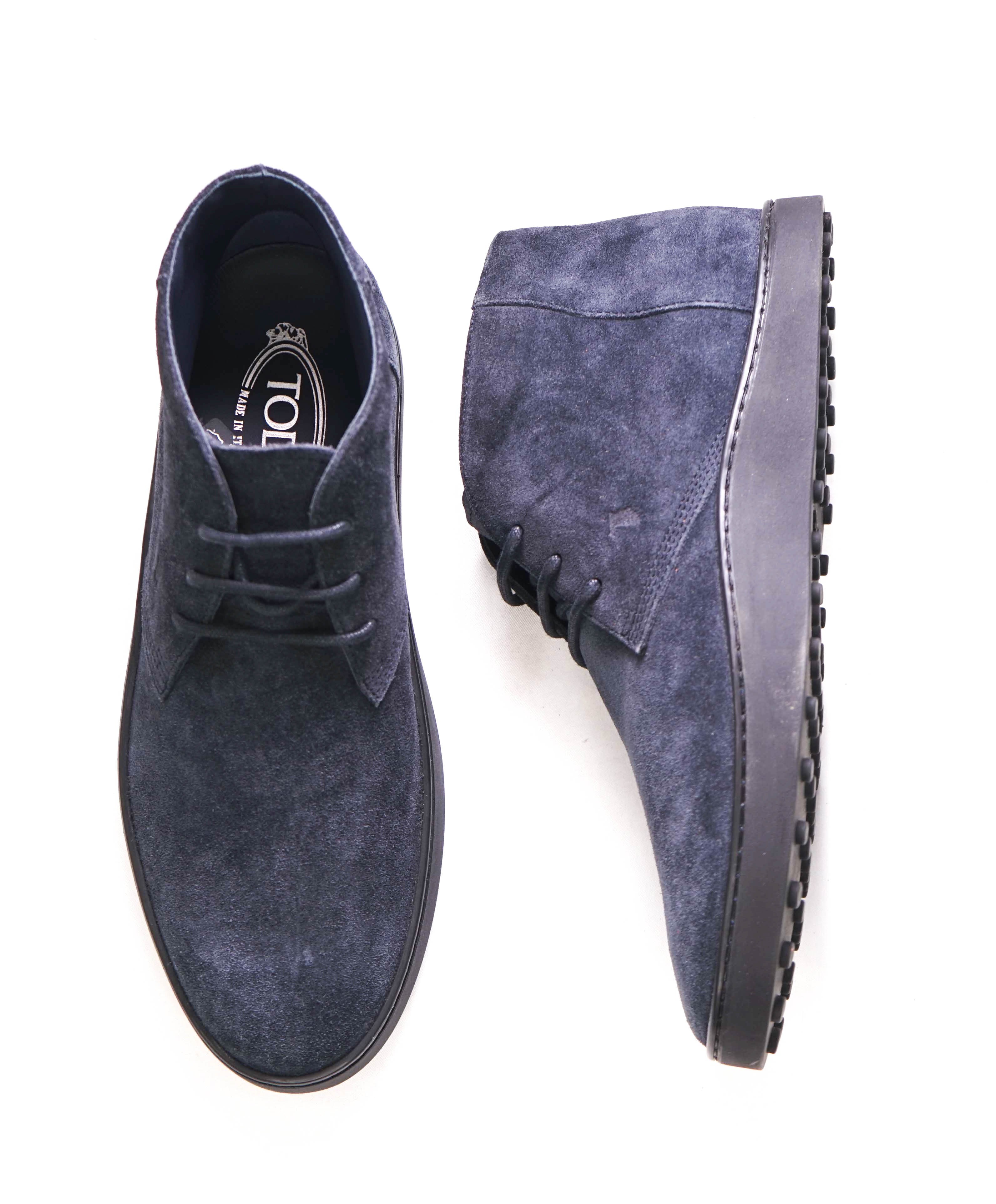 TOD’S - Supple Navy Suede "POLACCO GOMMA" Logo Chukka Boot - 8 US (7 T)