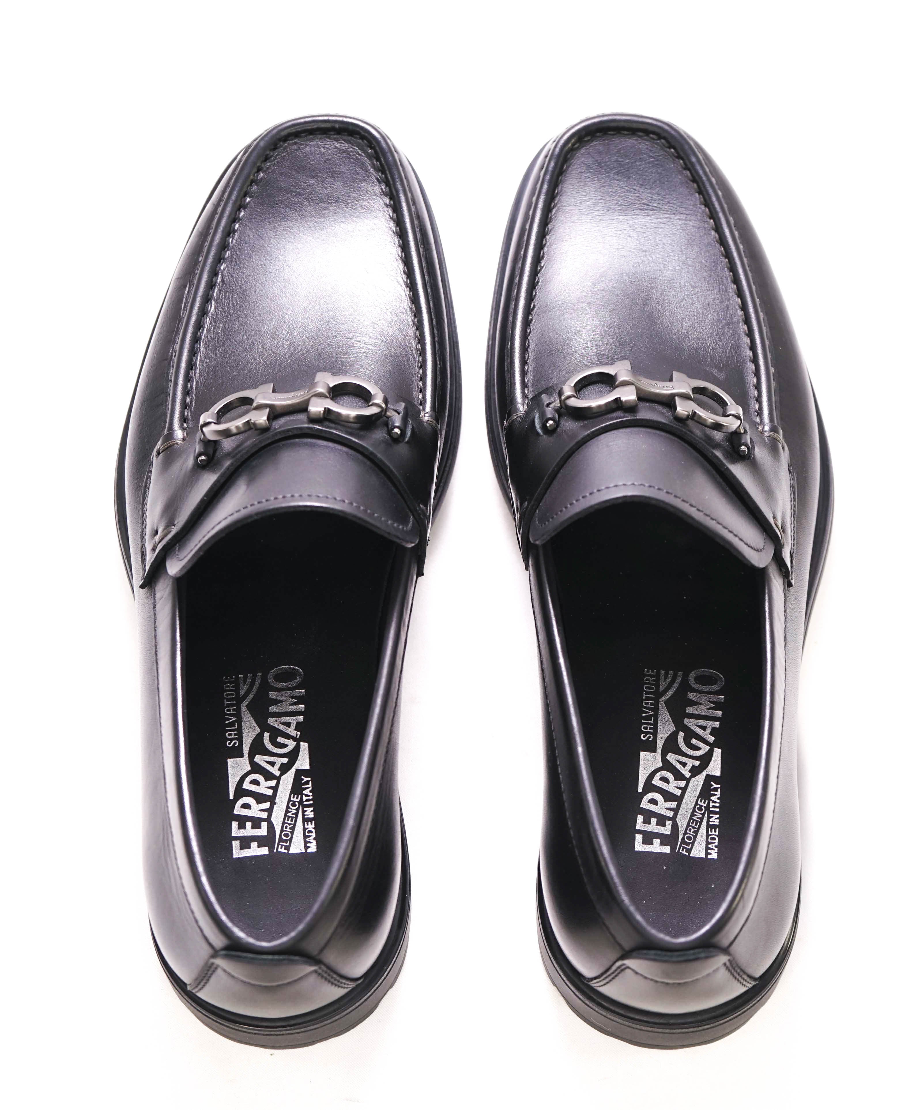 SALVATORE FERRAGAMO - "DAVID" Black Lug Sole Gancini Loafer - 9.5 EE